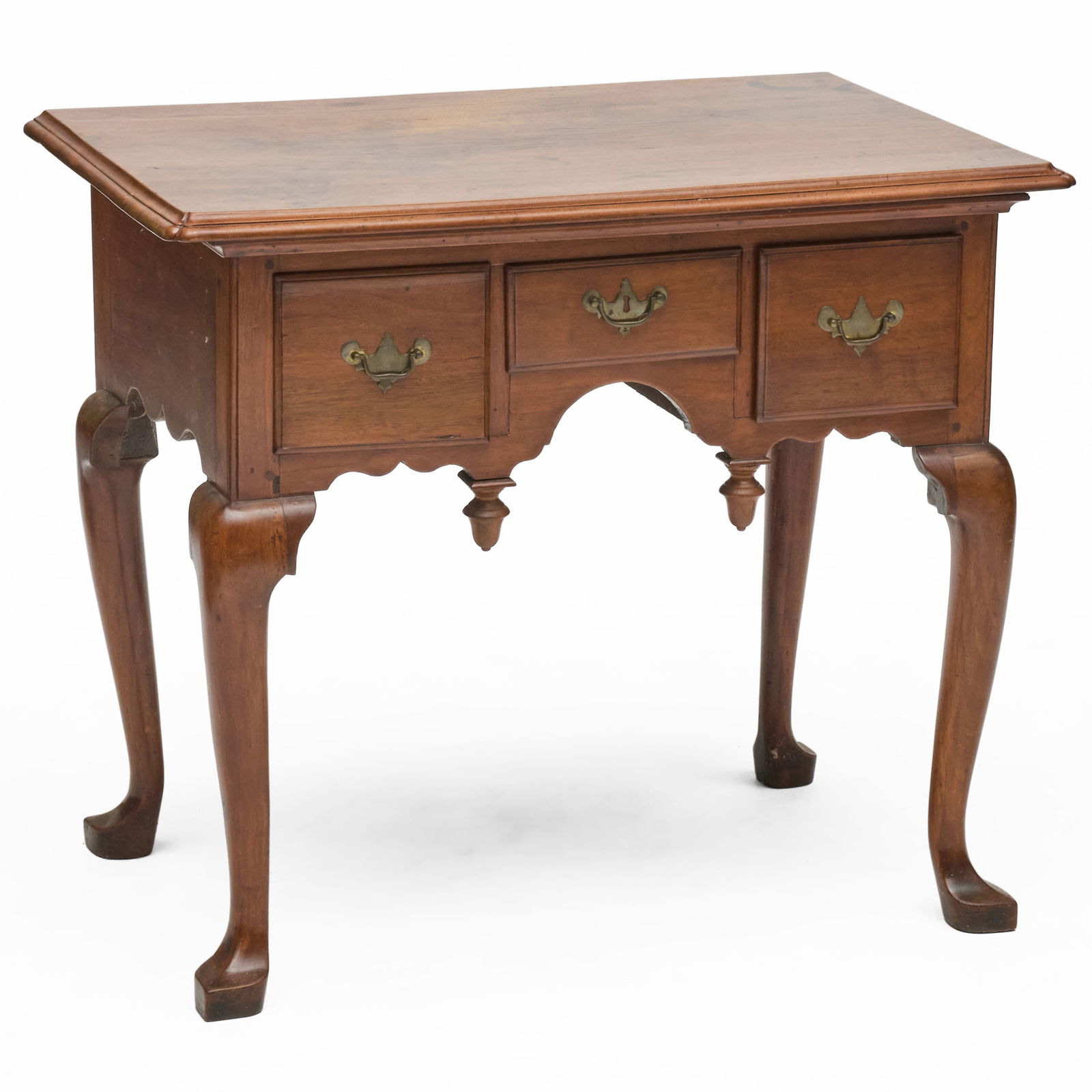 Chippendale Walnut Low Boy, Pennsylvania: Chippendale Walnut Low Boy, Pennsylvania 28 x 29 1/2 x 20 in.