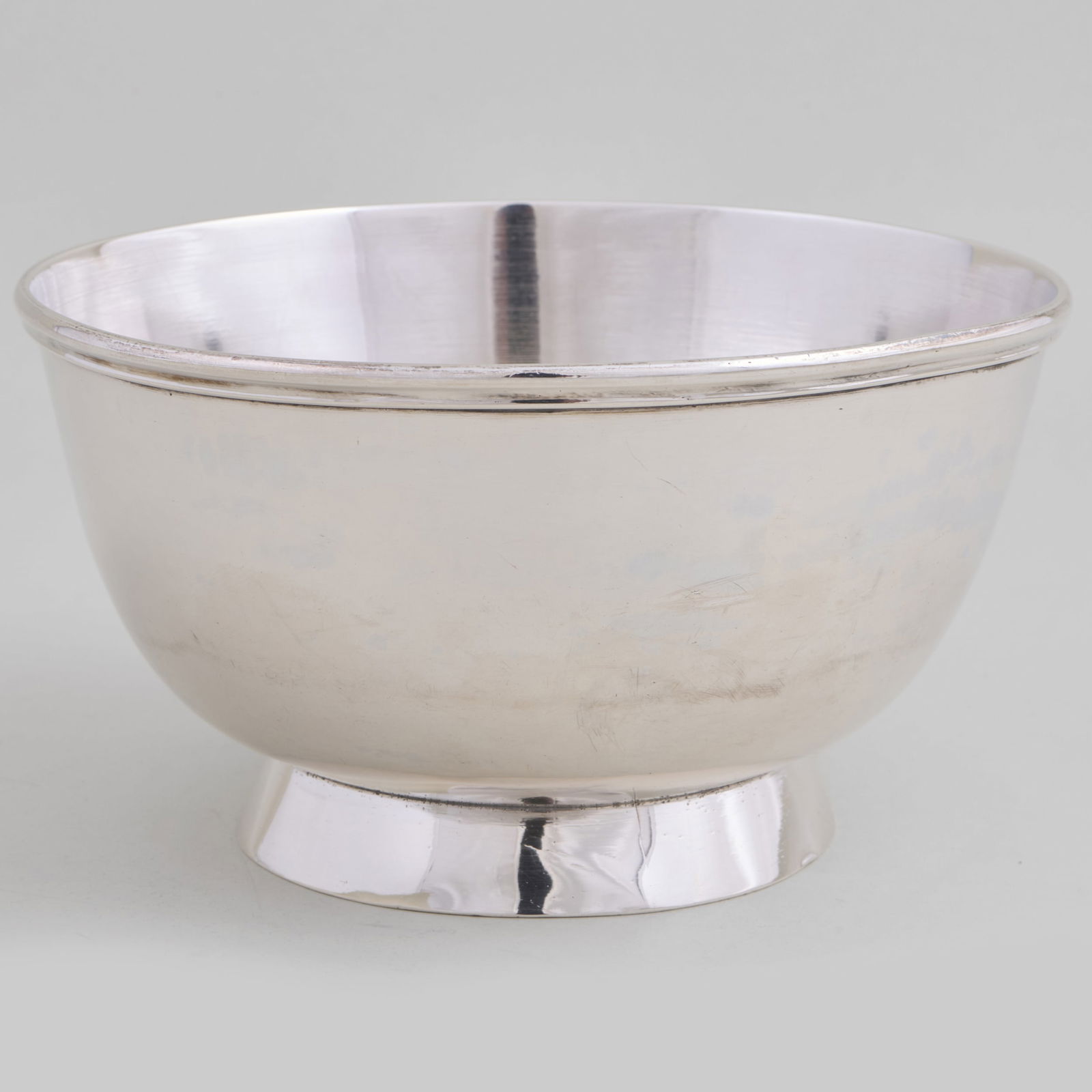 Garret Eoff, New York, Small Silver Bowl: Garret Eoff, New York, Small Silver Bowl Maker's mark. 3 1/2 x 6 1/4 in. diam., 14 oz. approx. weight. The Vincent Dyckman Andrus Family Collection.