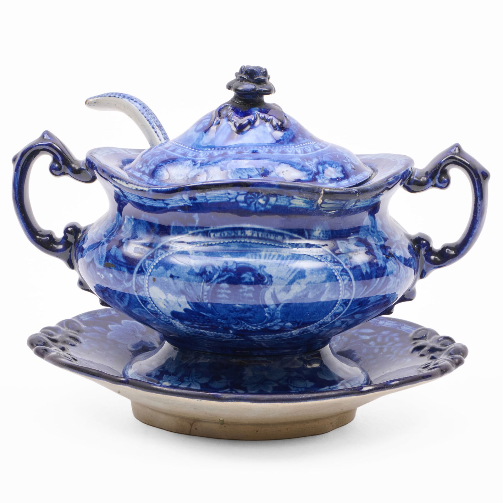 Thomas Mayer Staffordshire 'Arms of Connecticut' Sauce Tureen, Underplate and a Ladle: Thomas Mayer Staffordshire 'Arms of Connecticut' Sauce Tureen, Underplate and a Ladle Blue printed and impressed mark. The tureen, cover and stand 7 x 9 x 7 in. (overall), the ladle 7 in. long. The Mi