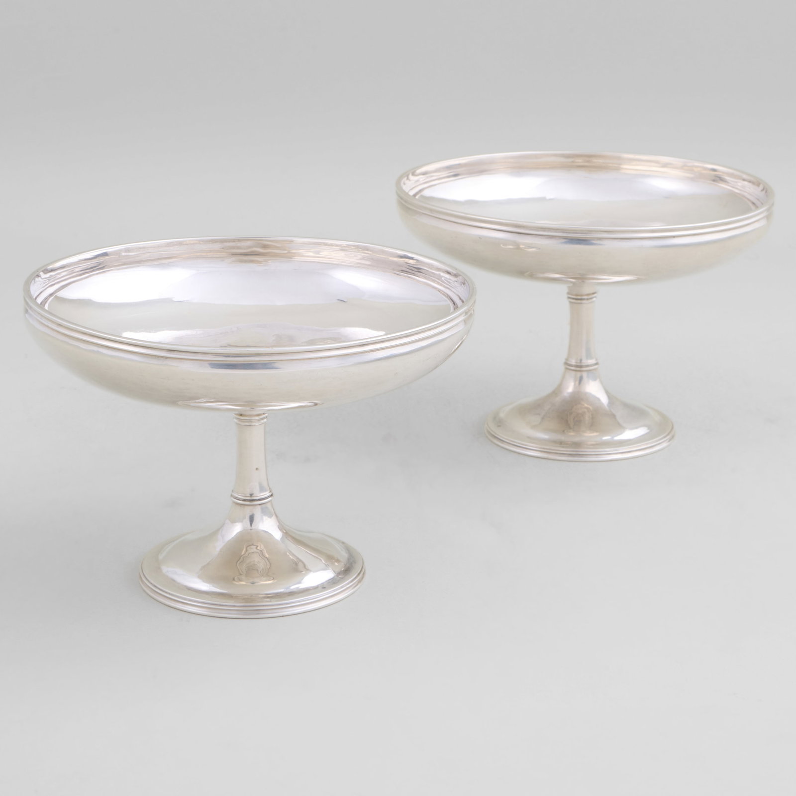 Pair of Arthur Stone Silver Compotes (1 of 9)