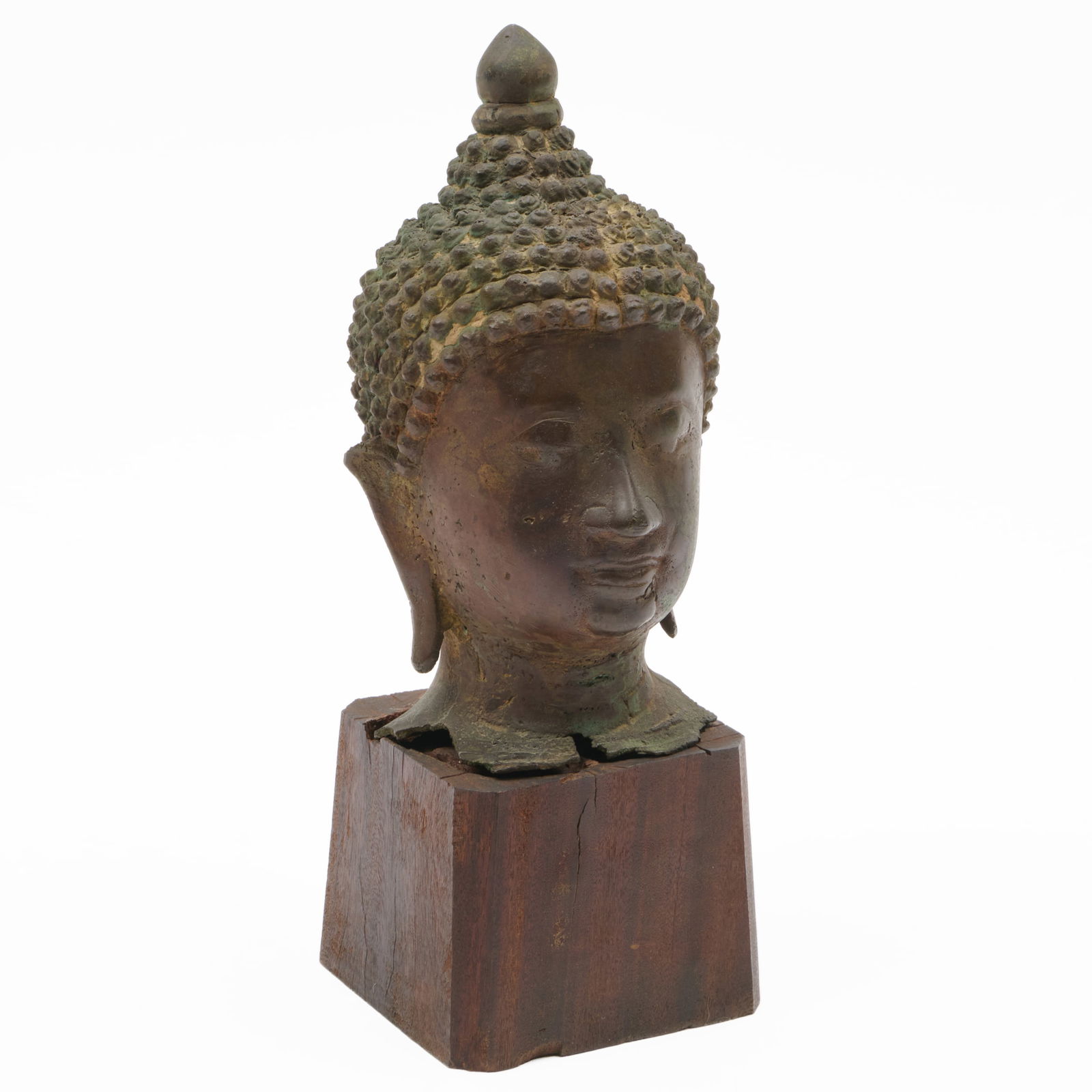 Thai Bronze Head of Buddha (1 of 11)