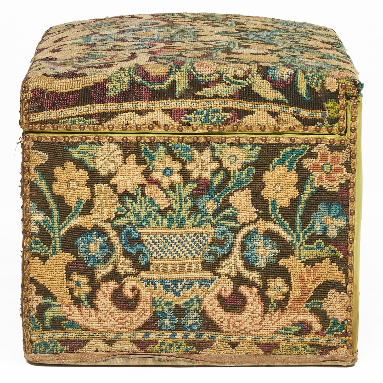 Small Needlework Covered Coffret - 5