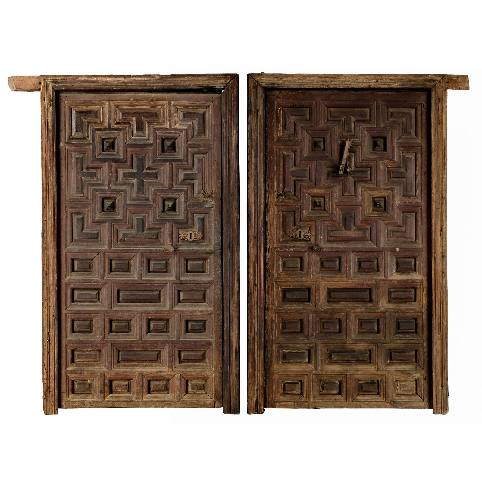 Pair of Spanish Carved Pine Doors, One with a Dog-Form Door Knocker (1 of 20)