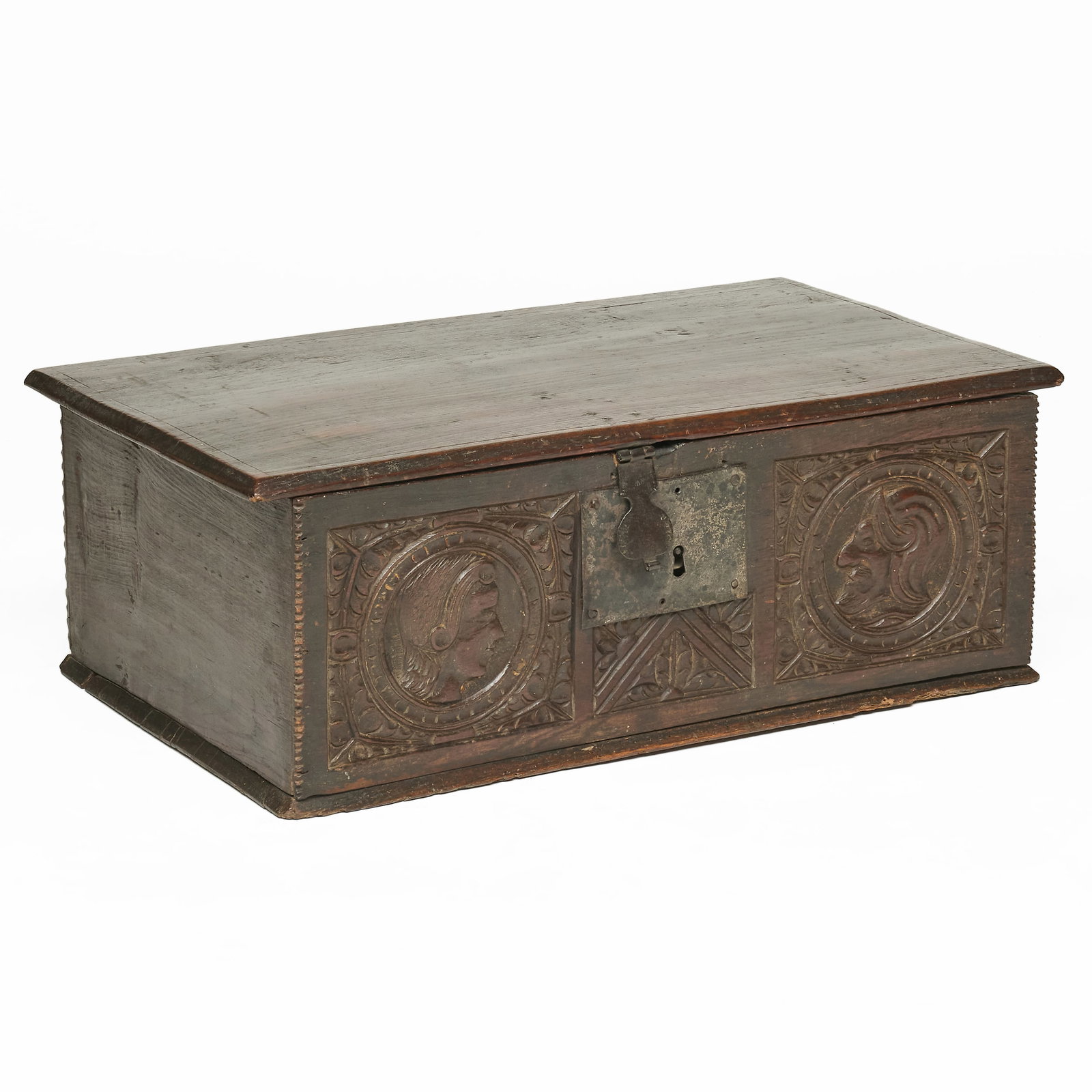 Small Elizabethan Oak Chest (1 of 9)