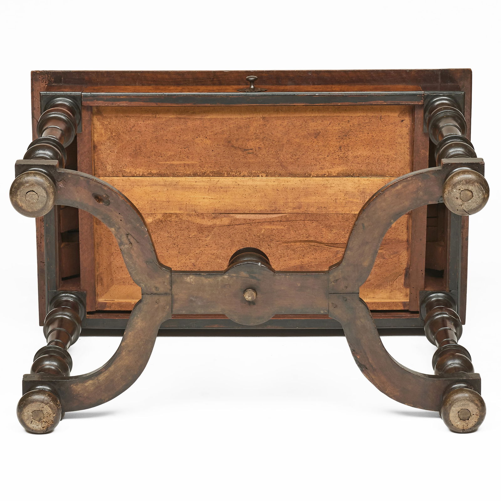 William and Mary Walnut Console Table - 11