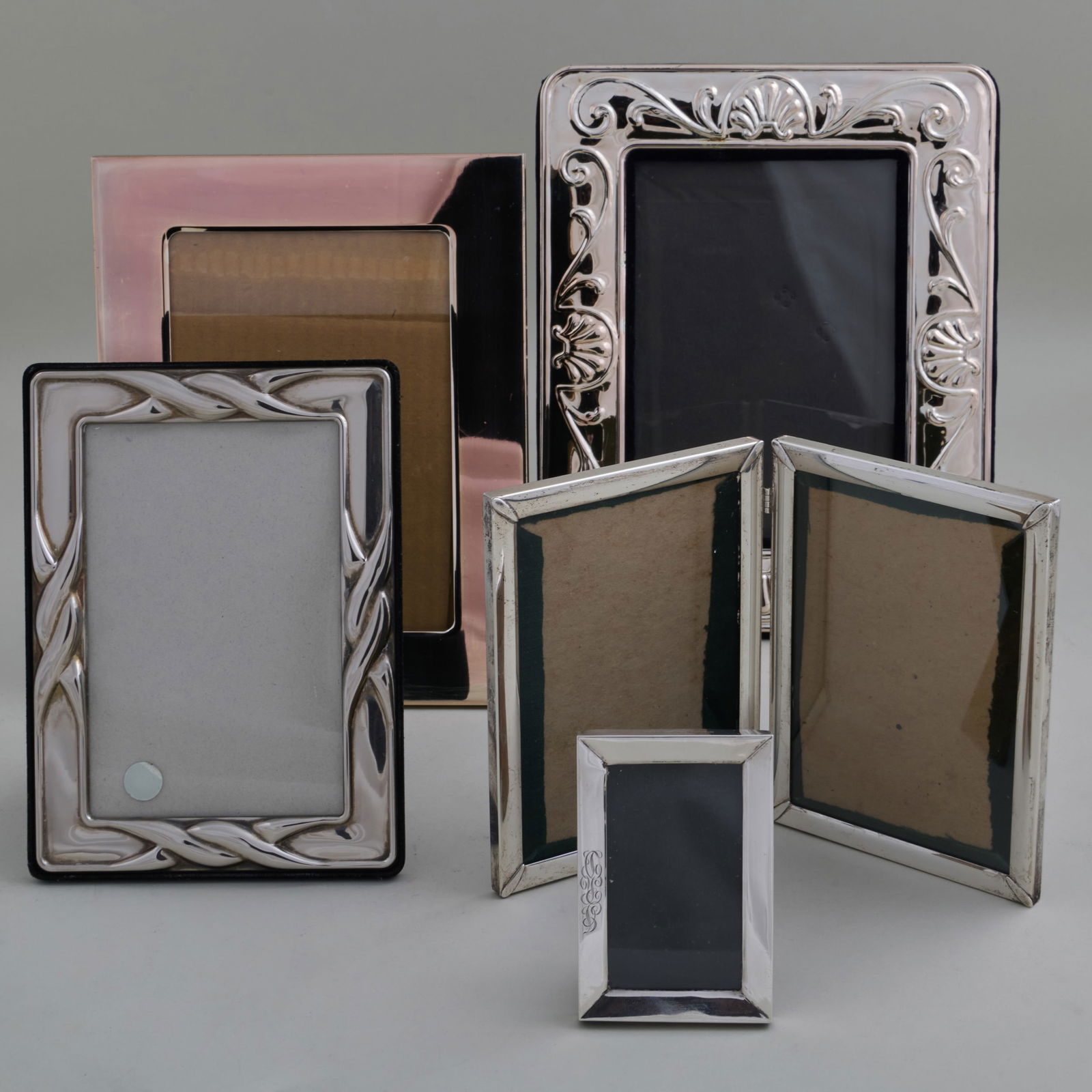 Group of Five Silver and Silver Plate Picture Frames (1 of 8)