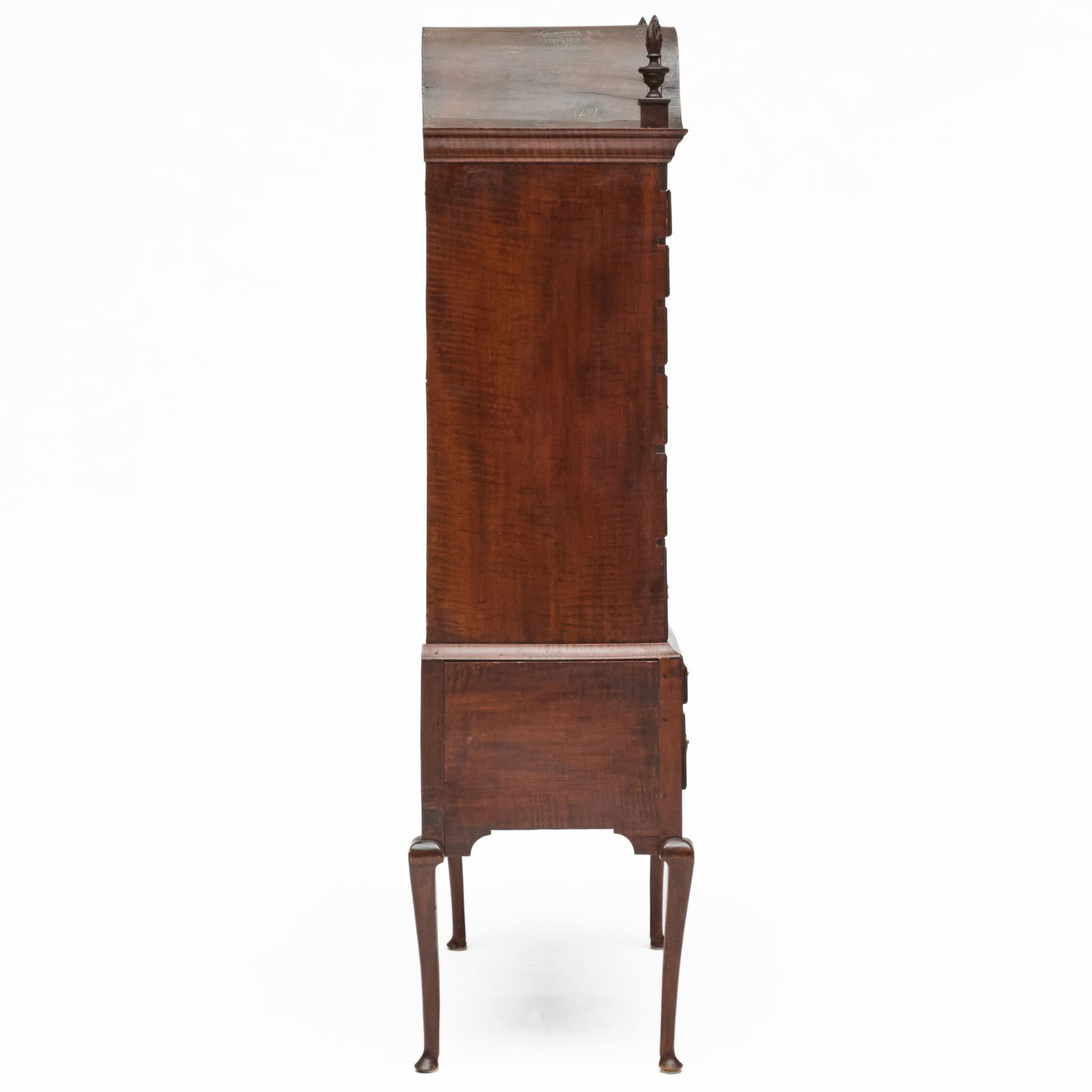 Queen Anne Figured Maple Bonnet Top Highboy - 5