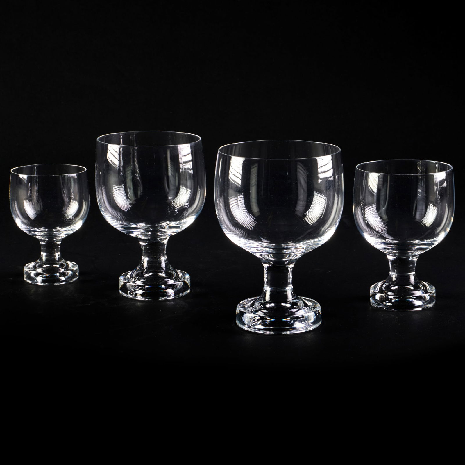 Large Orrefors Glass Stemware Service in the 'Boheme' Pattern (1 of 5)