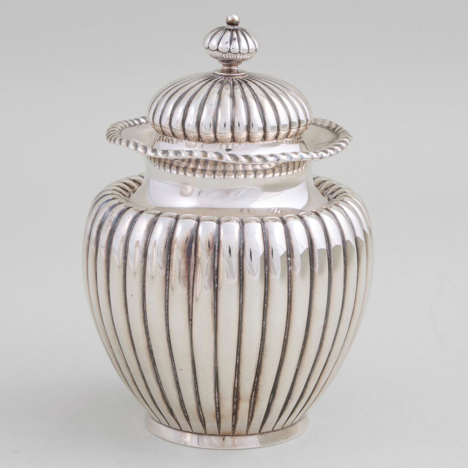 Two American Silver Fluted Articles - 7