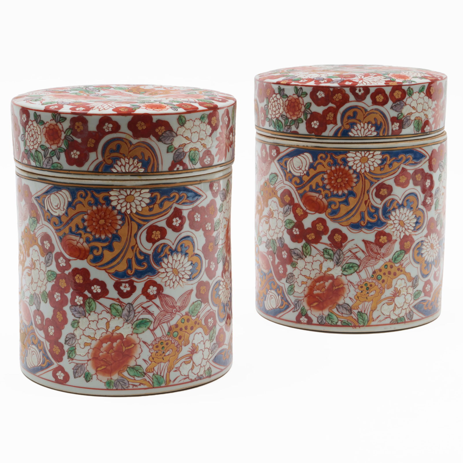 Pair of Chinese Iron Red Decorated Porcelain Canisters and Covers (1 of 11)