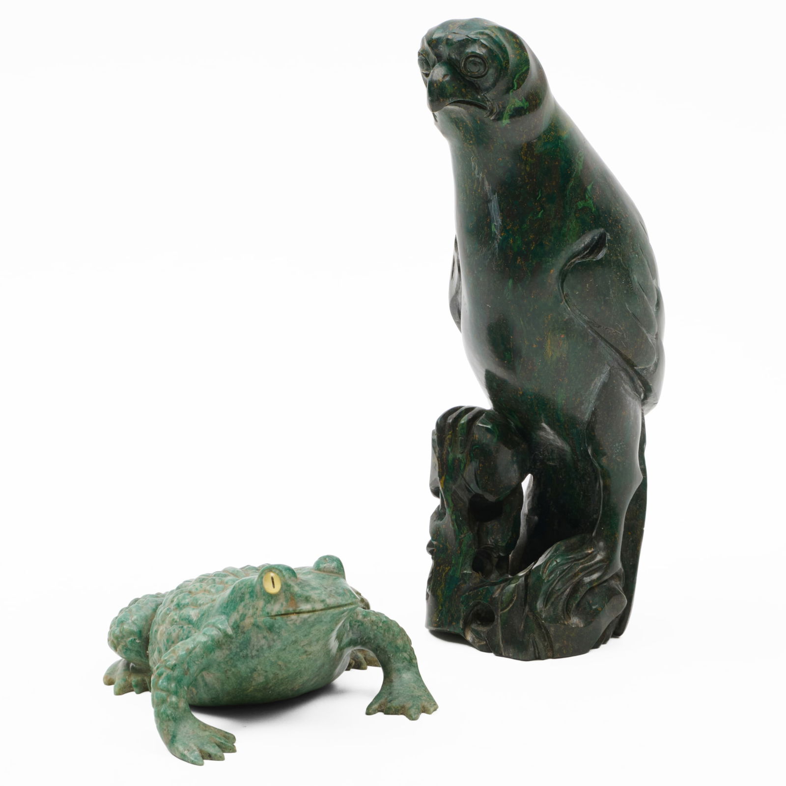 Chinese Hardstone Model of a Parrot and a Toad (1 of 15)