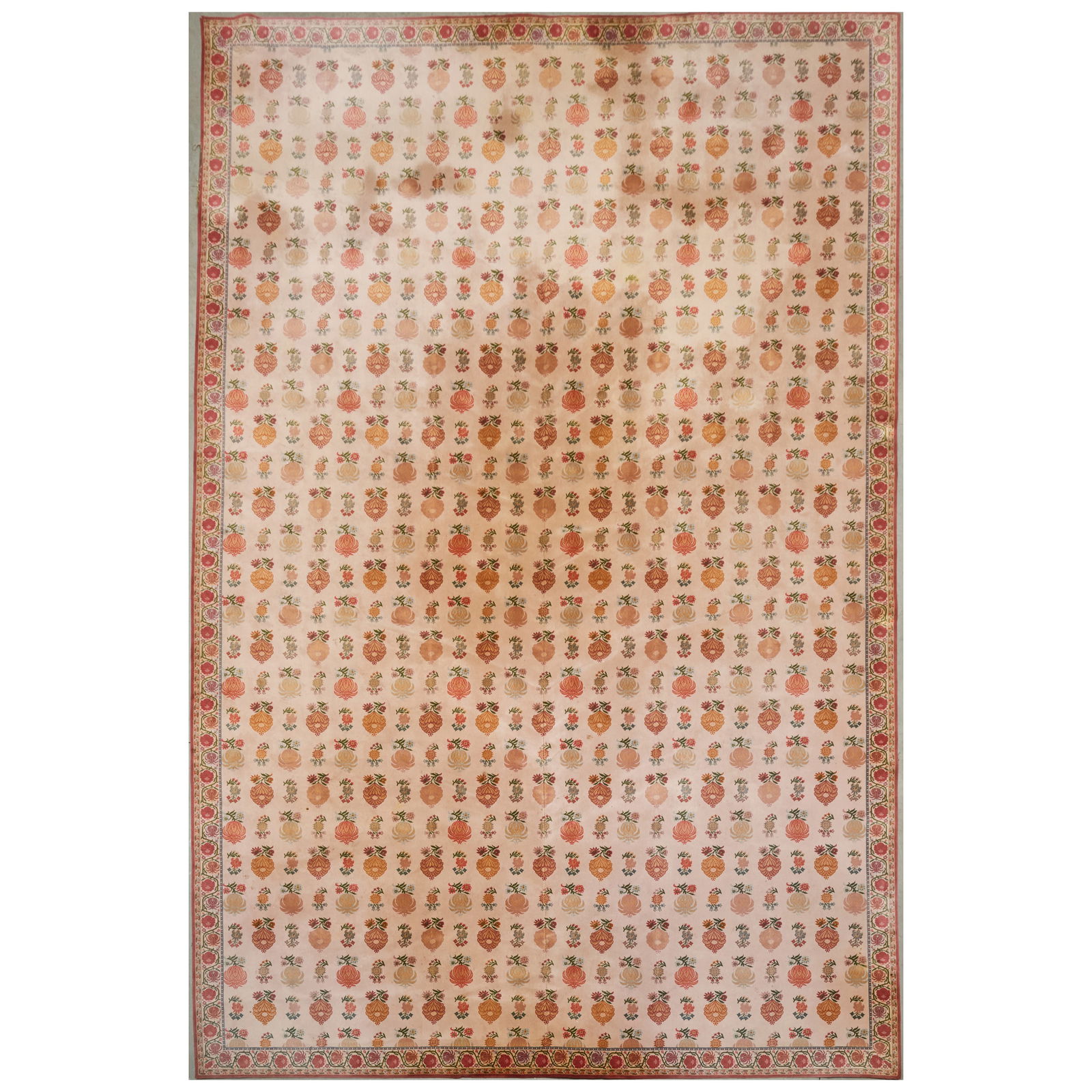 Custom Floral Wool Carpet: Custom Floral Wool Carpet 22 ft. 10 1/2 x 14 ft. 9 in.