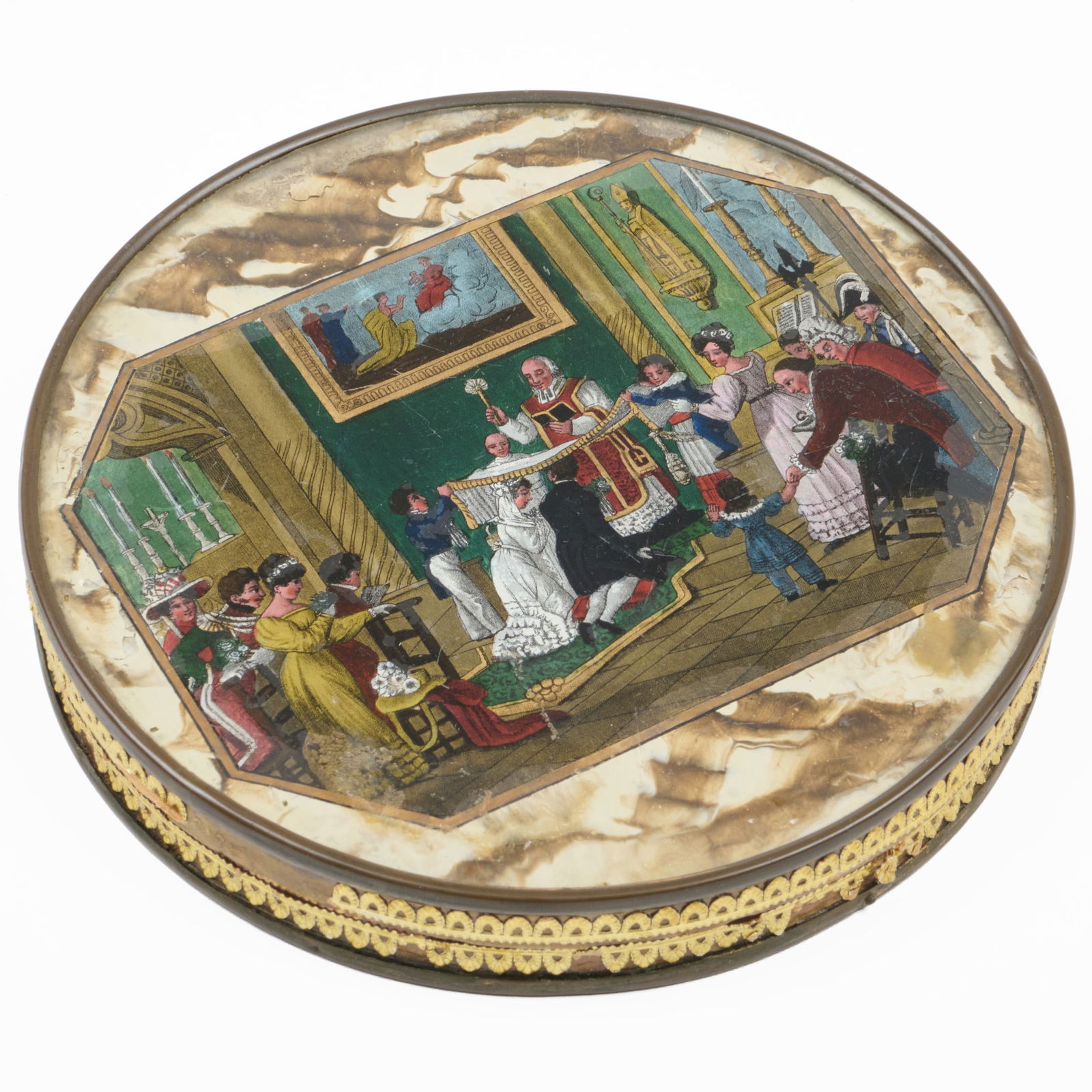 Continental Verre Eglomise Circular 'Wedding Box': Continental Verre Eglomise Circular 'Wedding Box' 1 1/4 x 6 1/2 in. diam. The Collection of Alan and Marilyn Bergman.