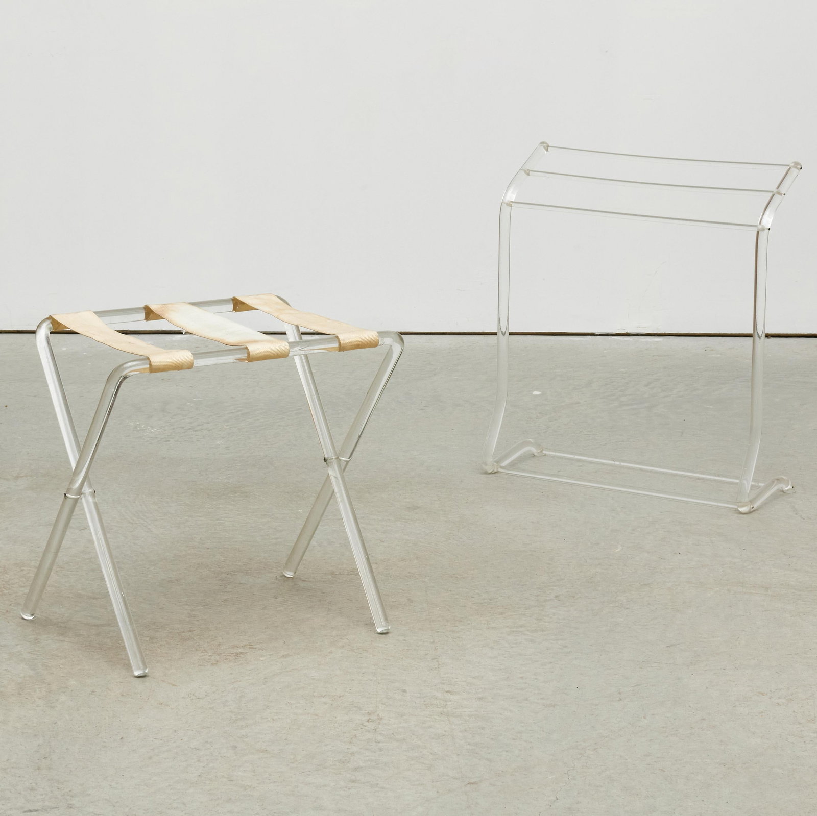 Modern Lucite Blanket Stand and Luggage Rack (1 of 7)