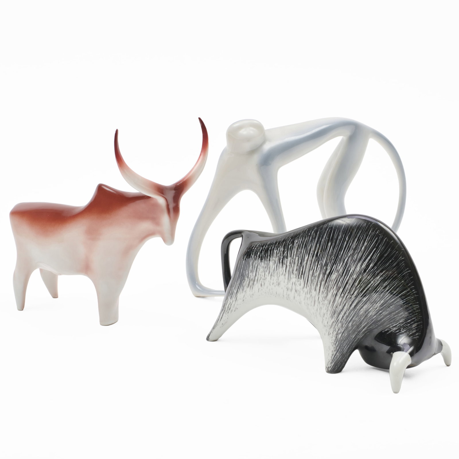 Group of Three Polish Cmielow Porcelain Models of Animals (1 of 17)