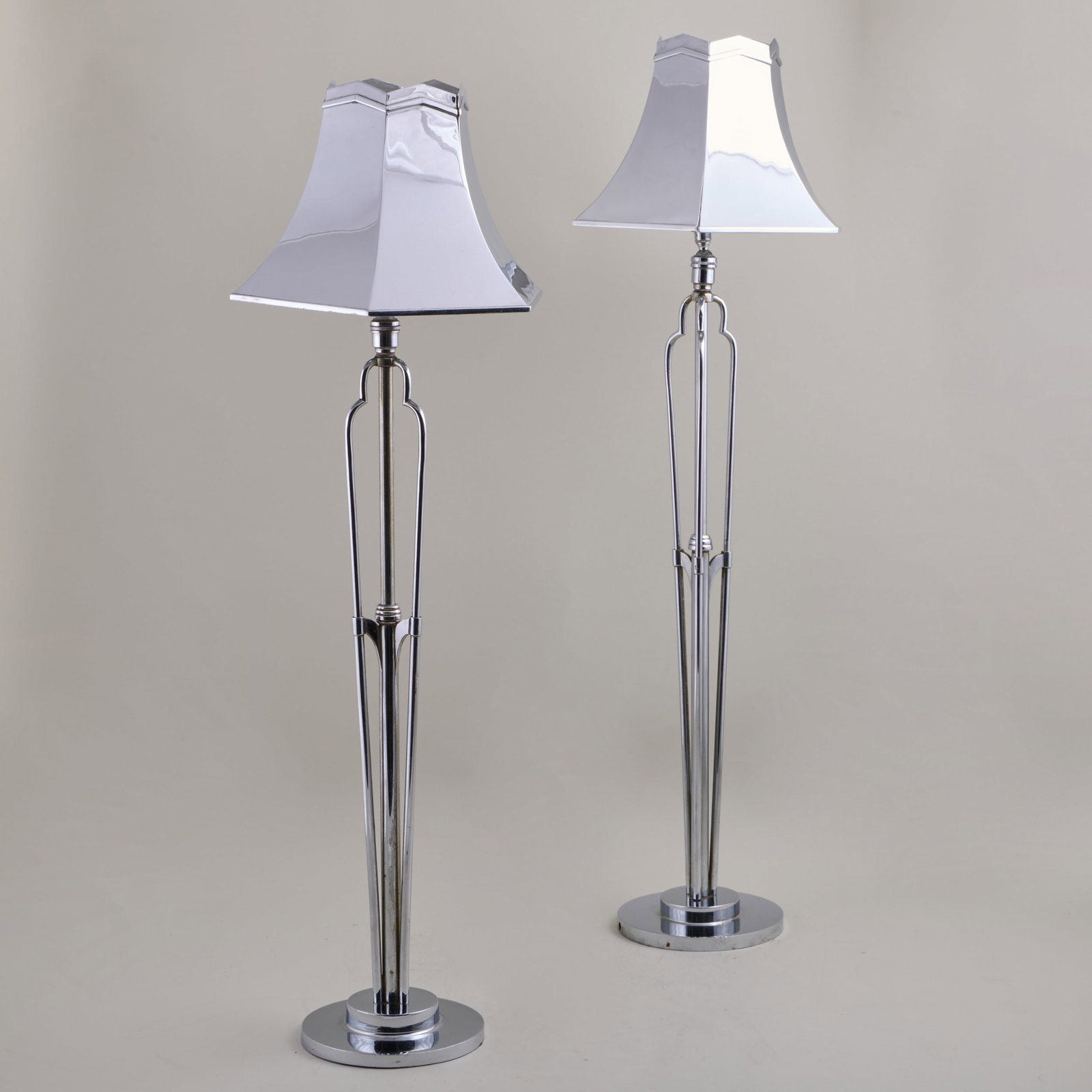 Pair of English Chrome Plate Art Deco Lamps (1 of 8)