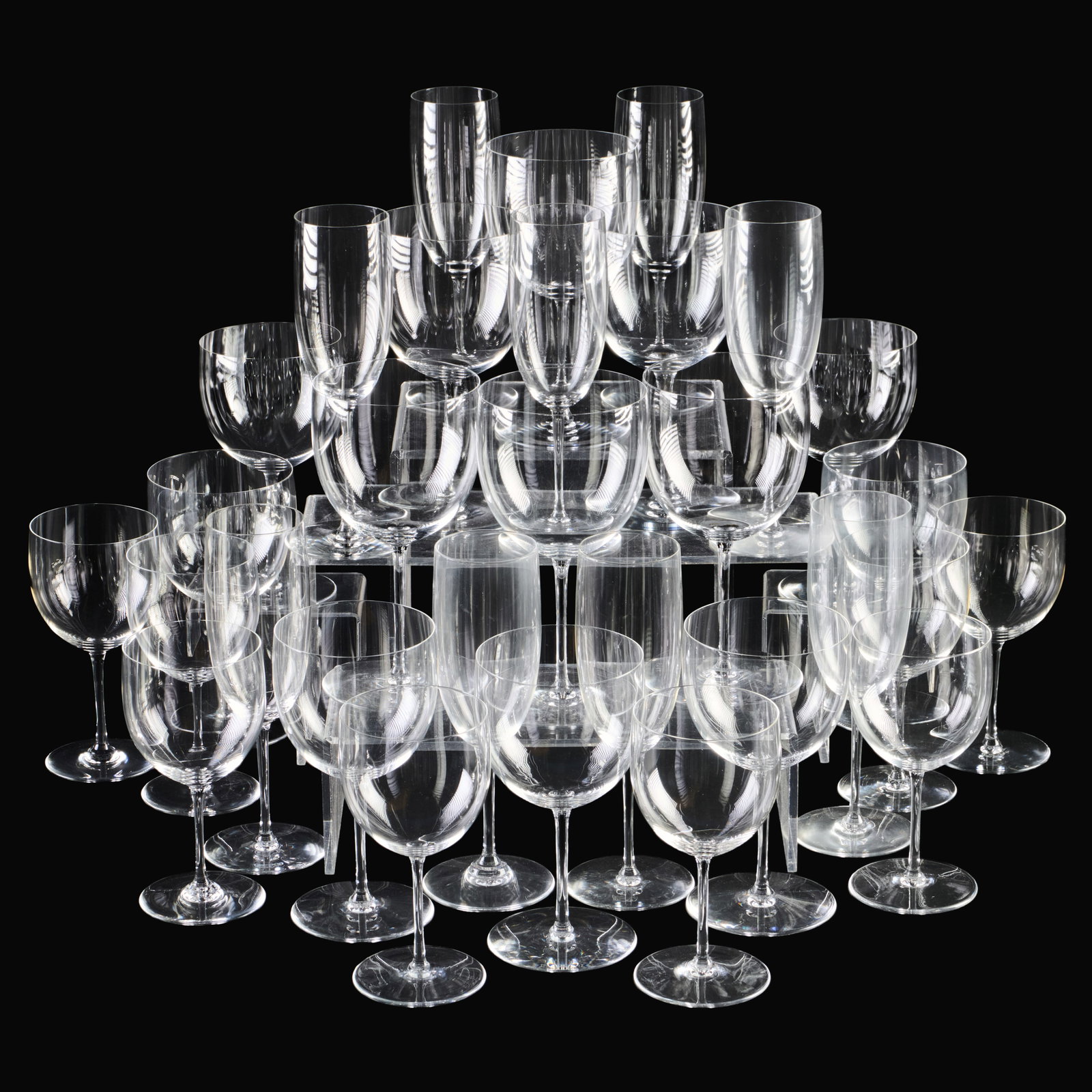Baccarat Colorless Glass Stemware Service in the 'Brummel' Pattern (1 of 18)