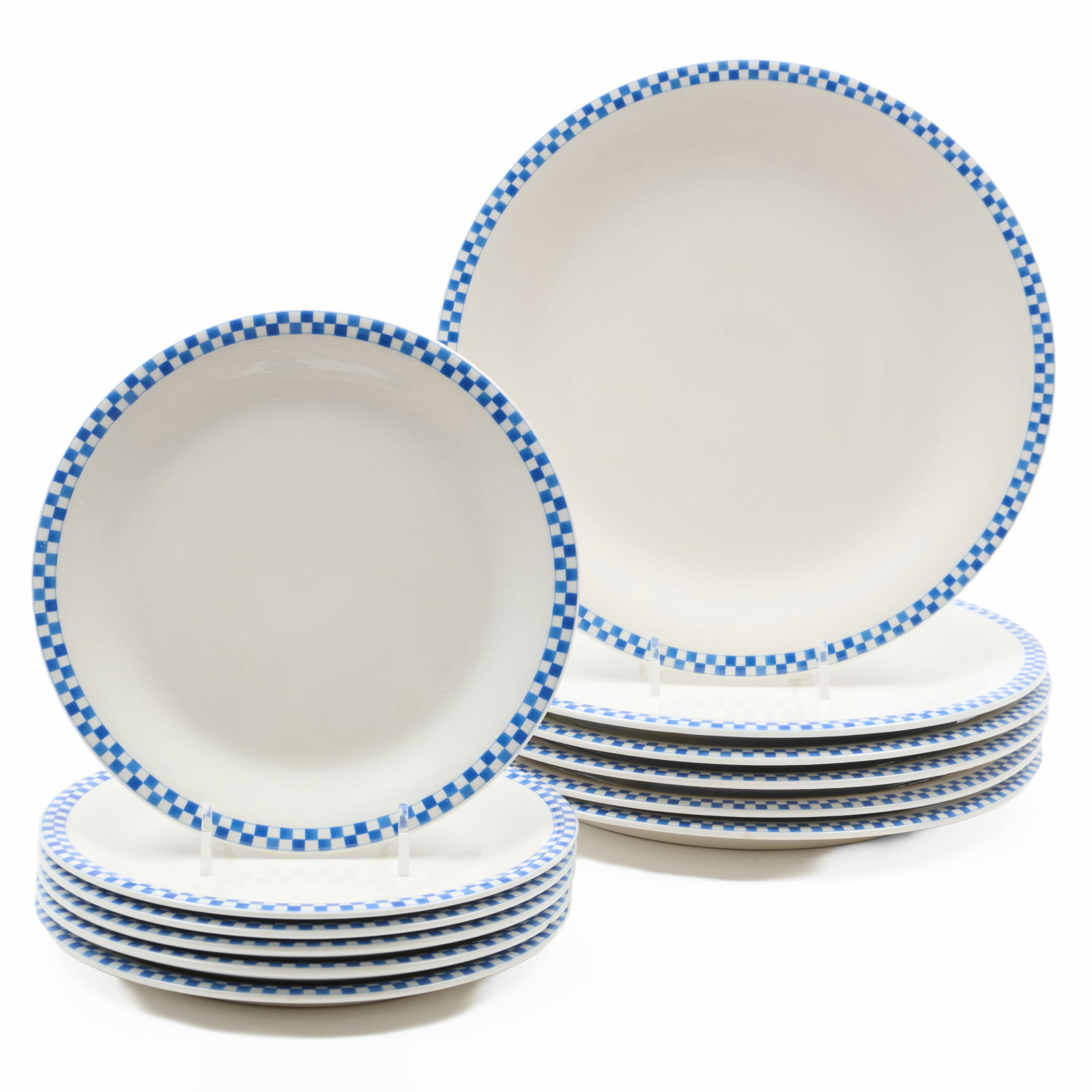 Neue Gallery Porcelain Service (1 of 11)
