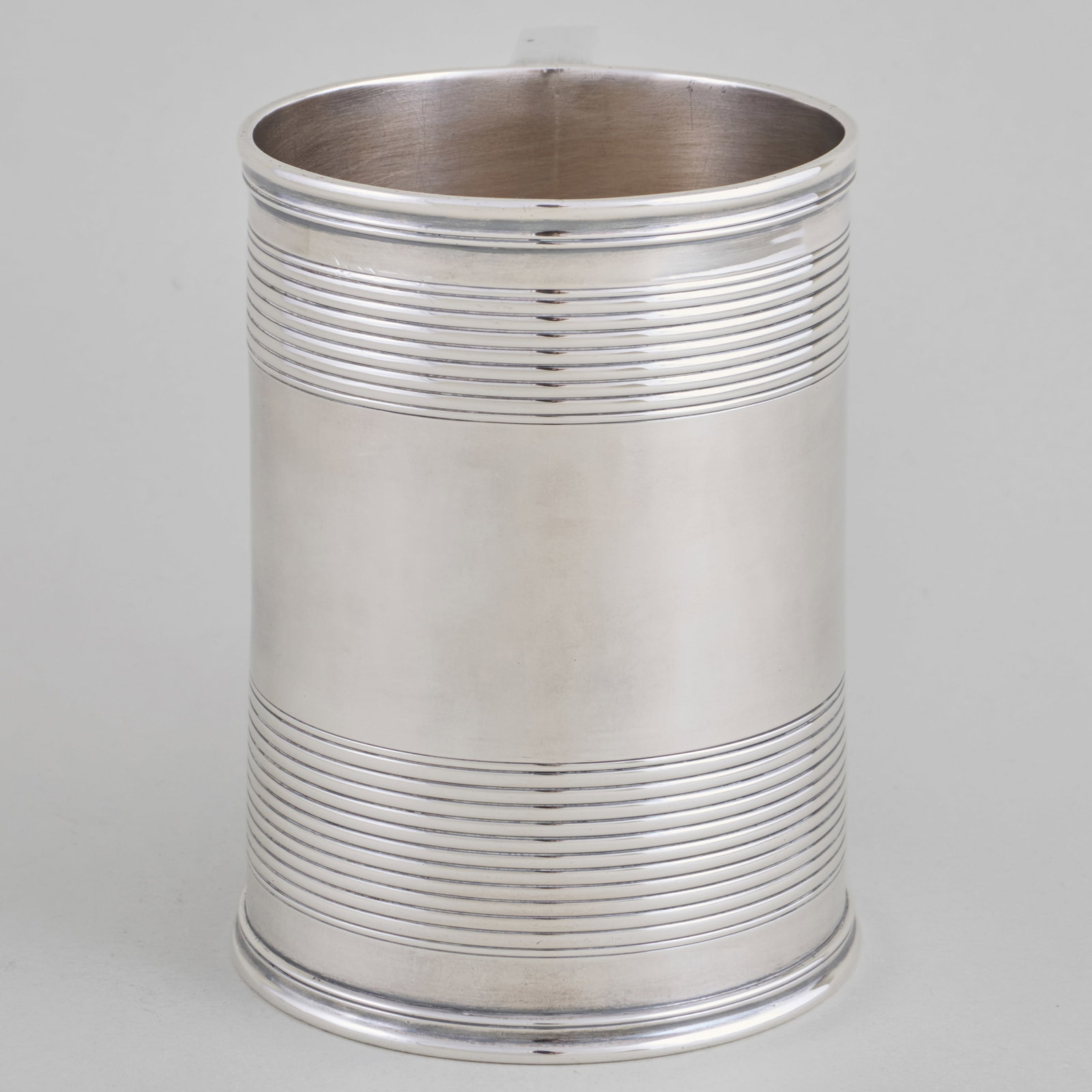 Late Victorian Silver Mug - 2