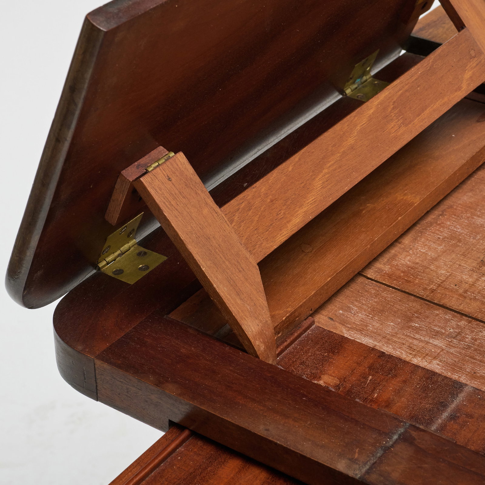 Regency Mahogany Retractable Reading Table - 5