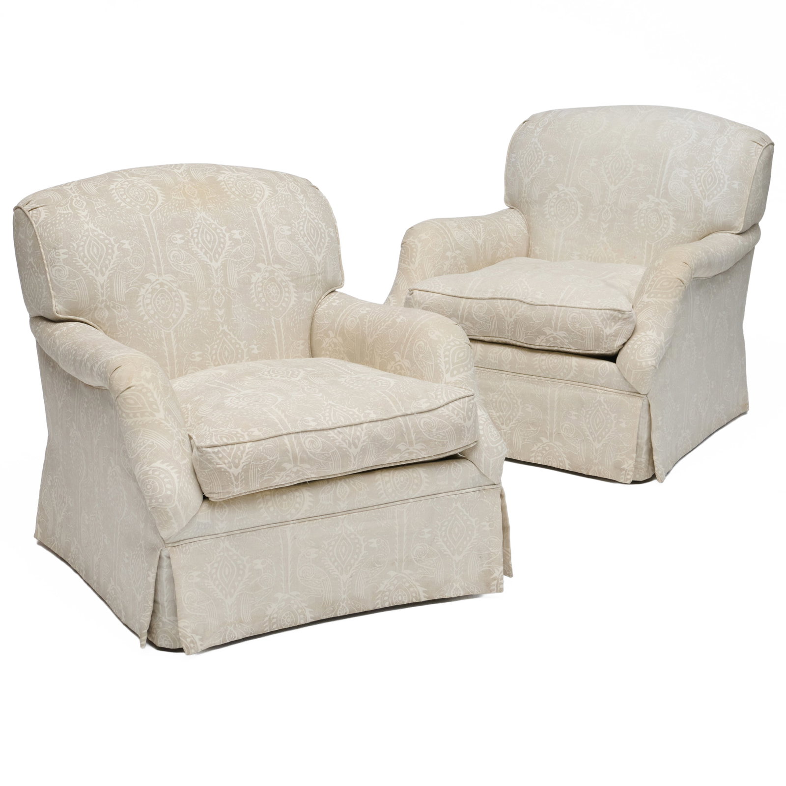 Pair of Linen Upholstered Club Chairs: Pair of Linen Upholstered Club Chairs 32 x 33 x 33 in., seat height 18 in. Collection of Percival Paul Steinhart, III.