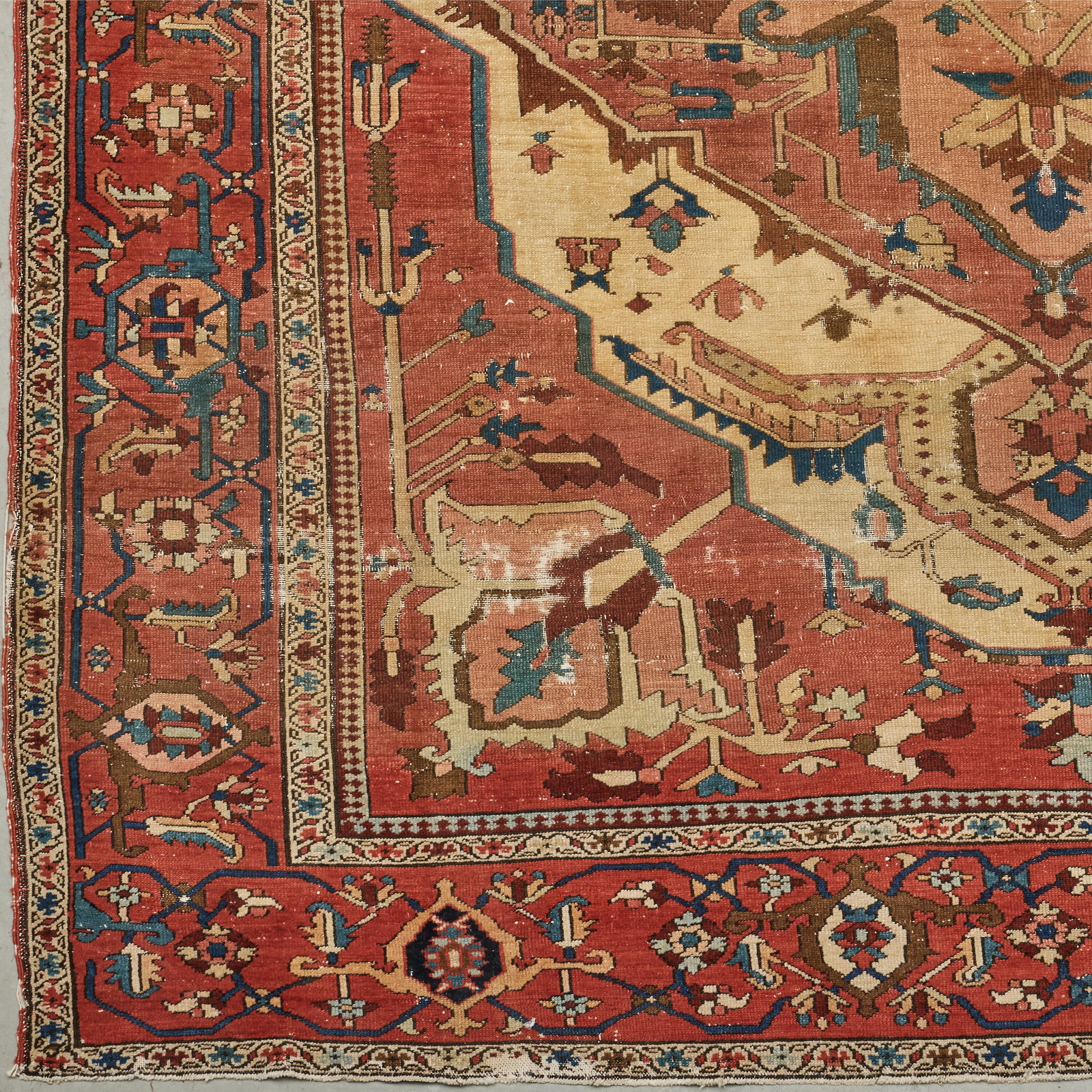 Fine Serapi Carpet - 3