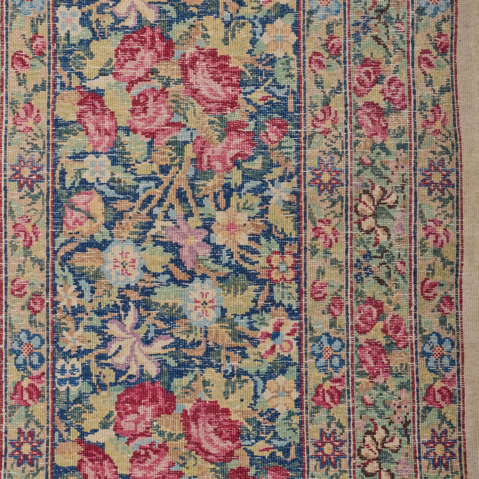 Persian Kirman Carpet - 10
