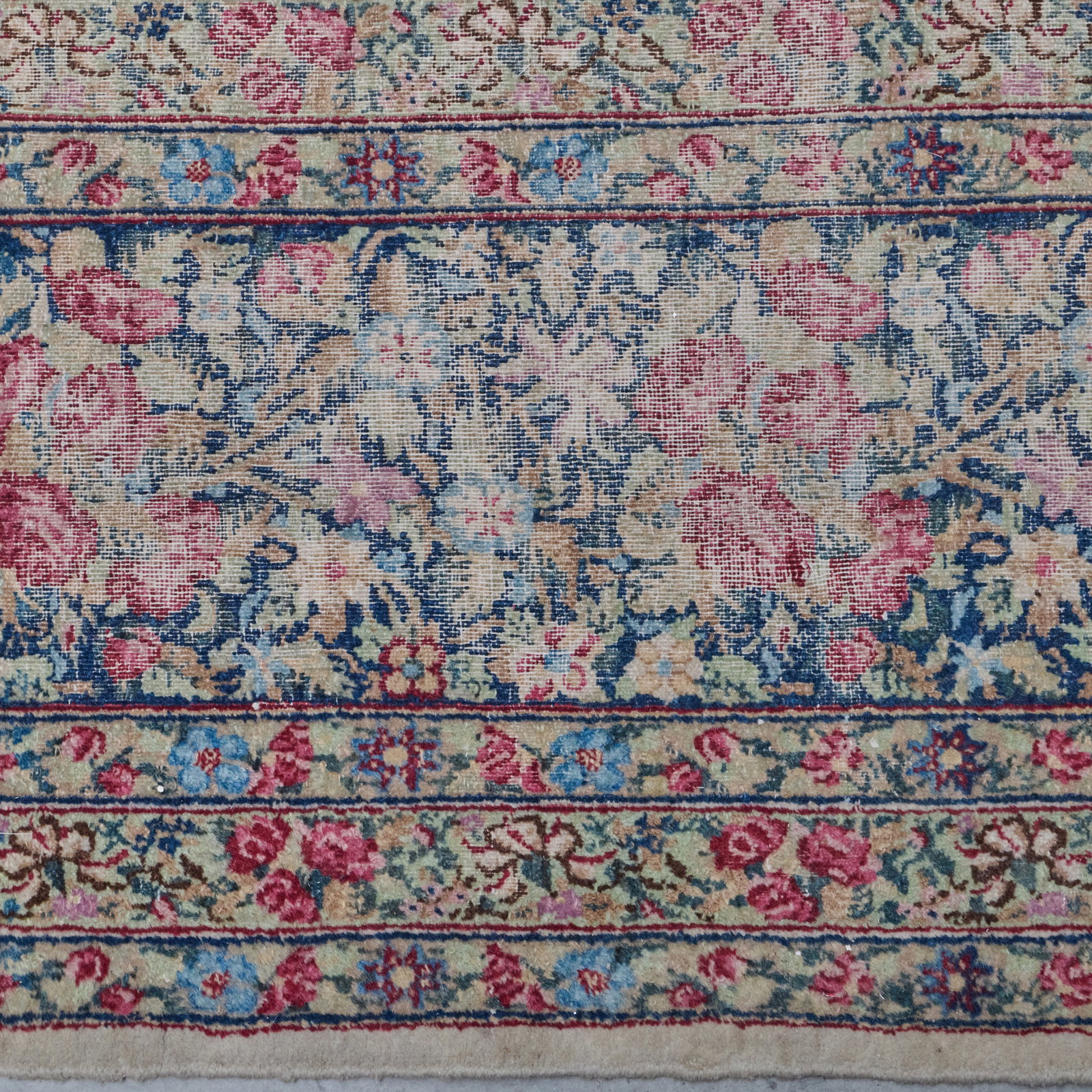 Persian Kirman Carpet - 5