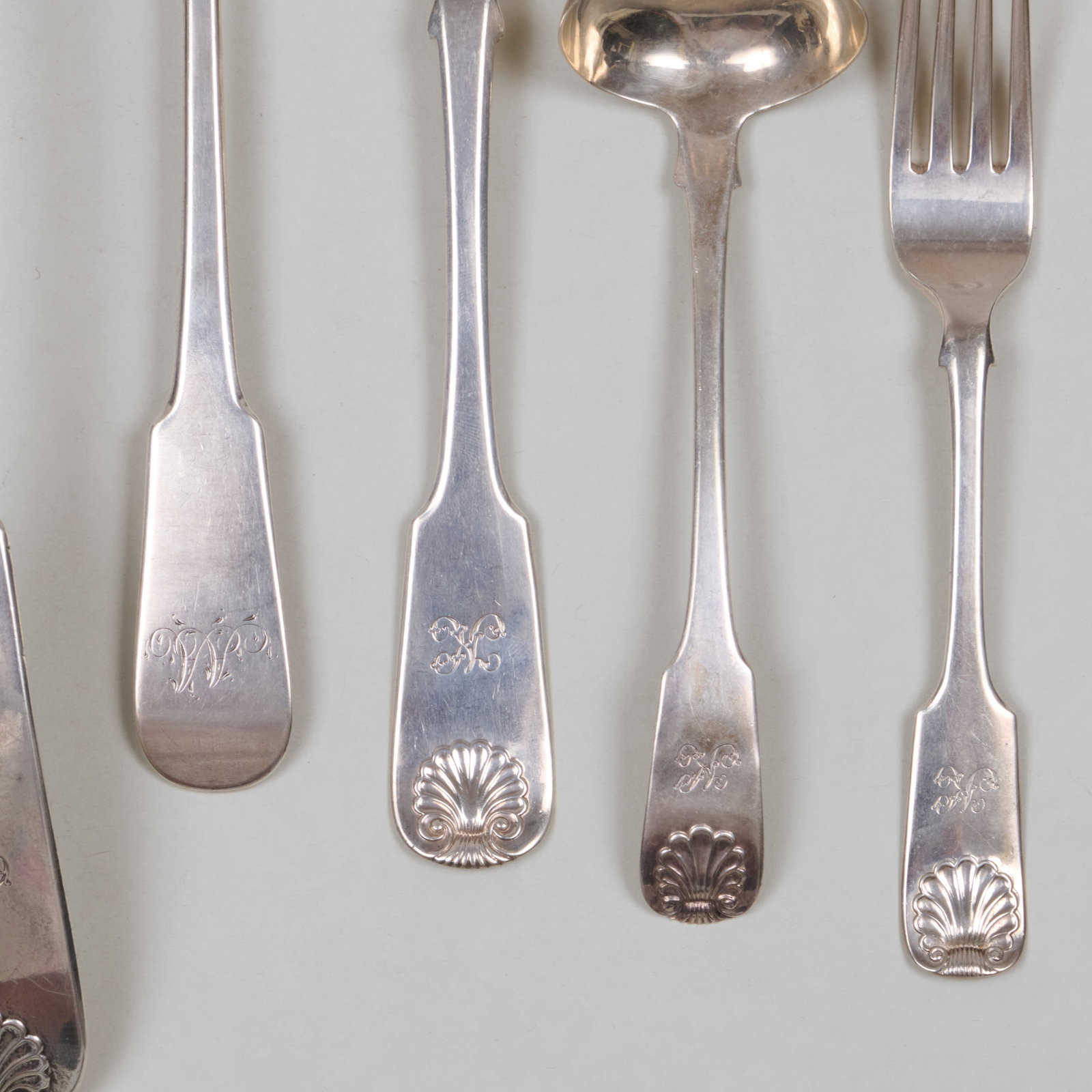 Assembled Scottish Silver Flatware Service in Shell and Thread Patterns - 3