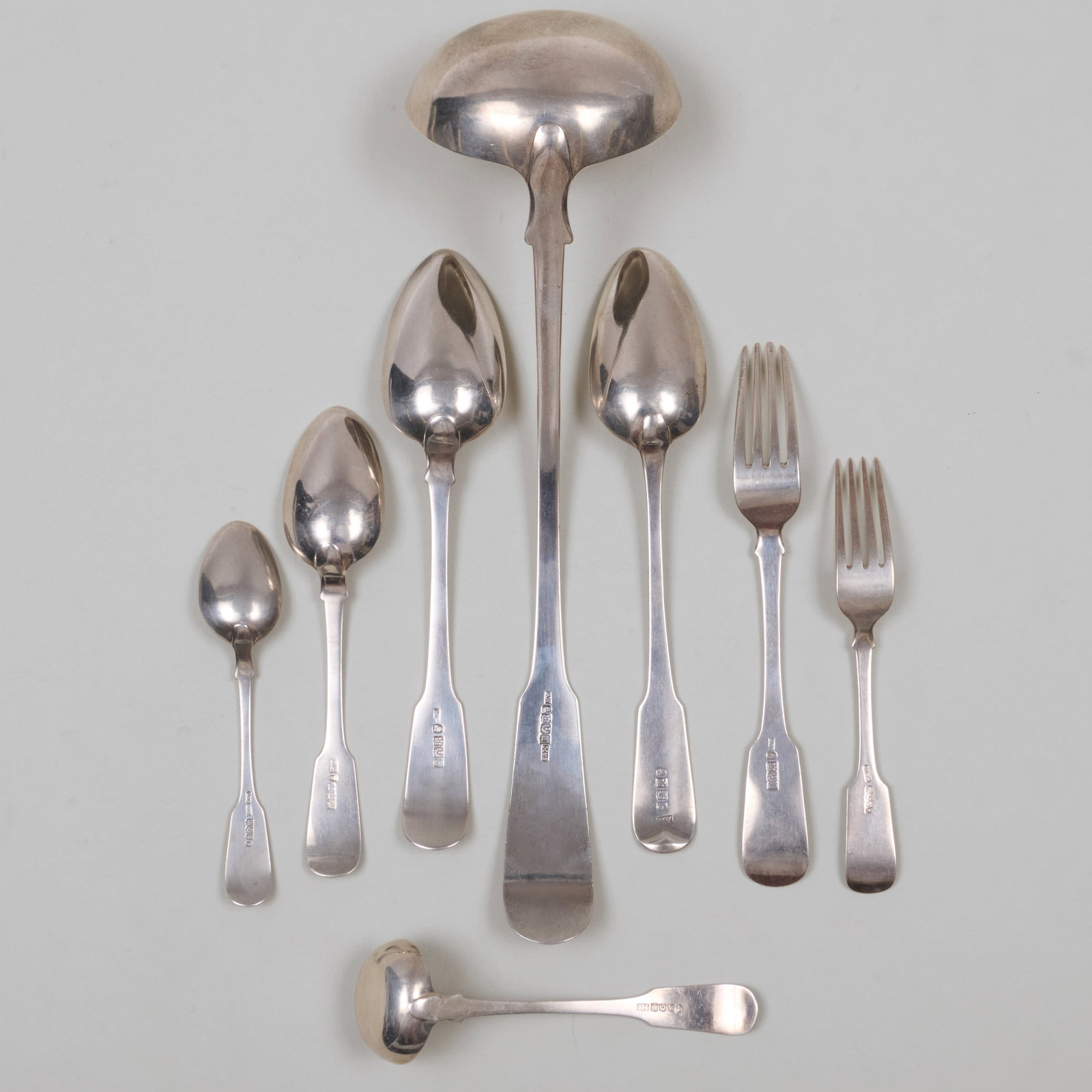 Assembled Scottish Silver Flatware Service in Shell and Thread Patterns - 6