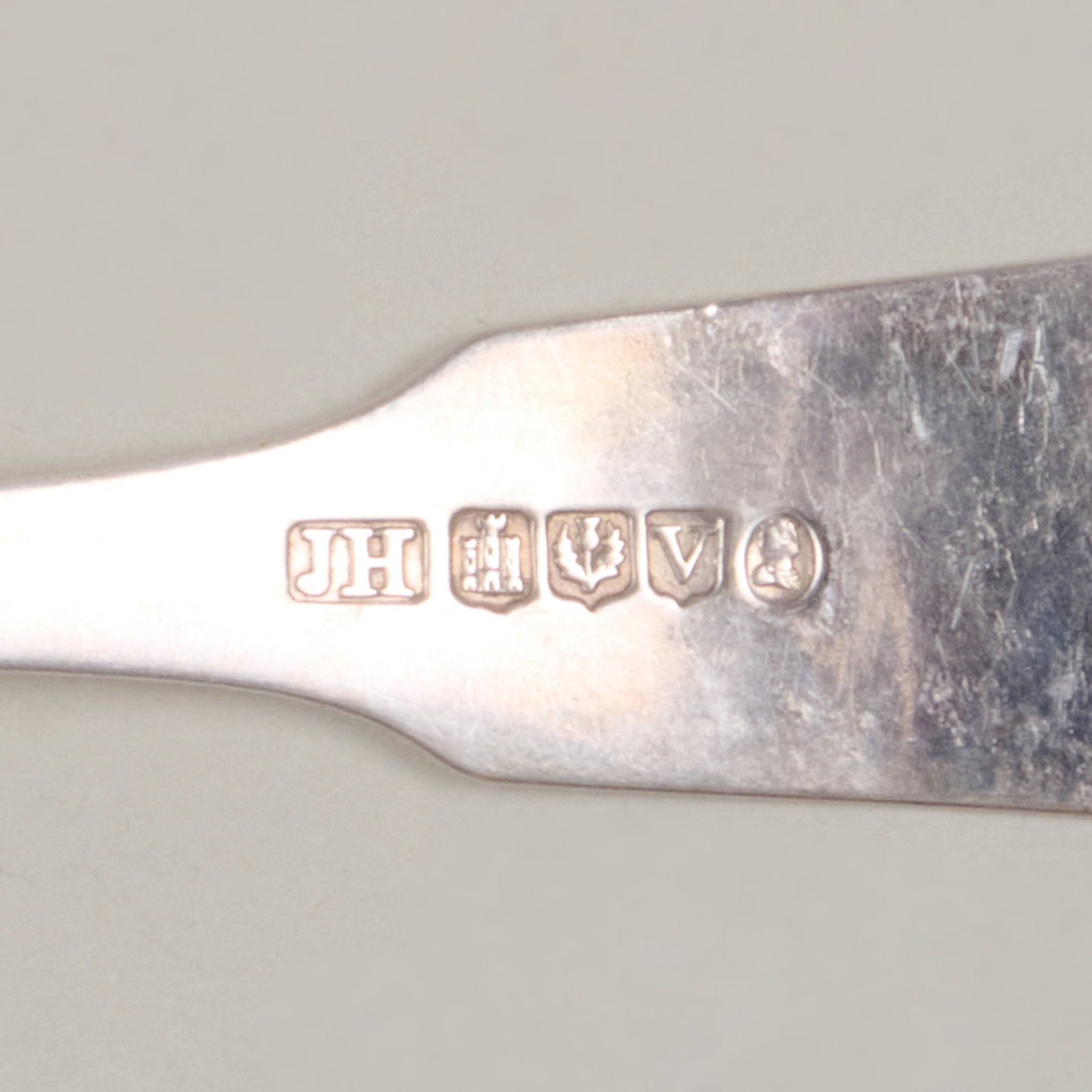 Assembled Scottish Silver Flatware Service in Shell and Thread Patterns - 9