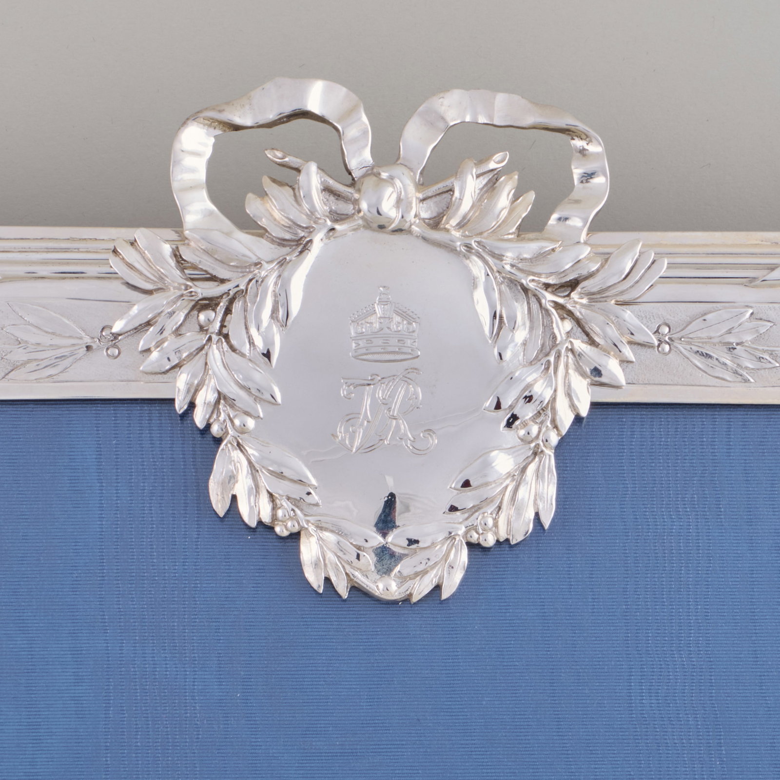 Large Victorian Silver Frame - 7