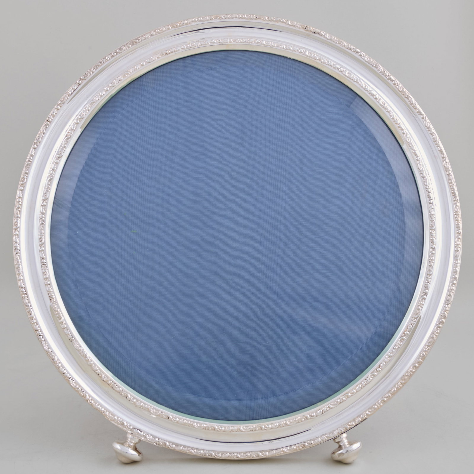 Edward VII Silver Circular Frame - 2