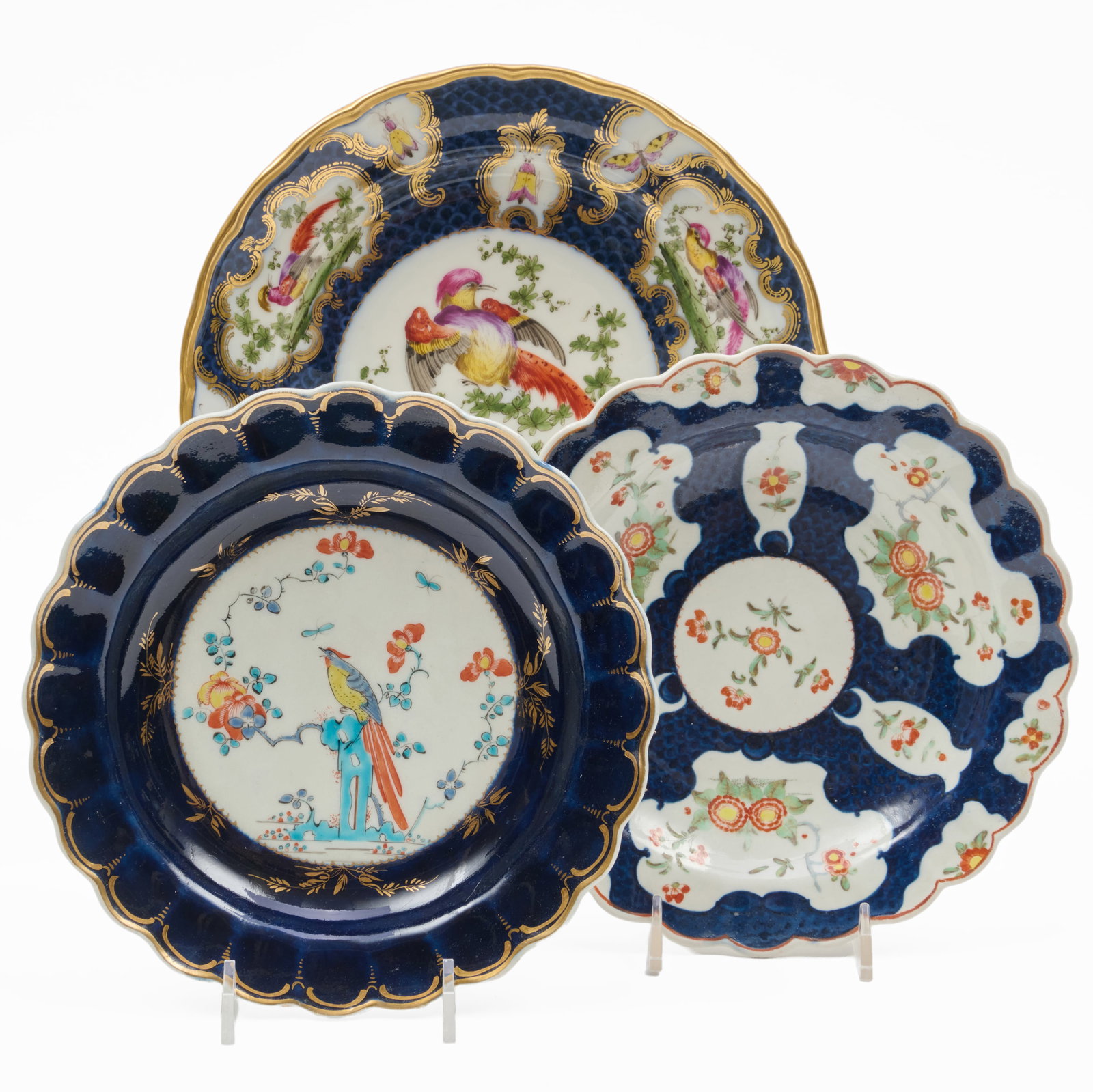 Two Early Worcester Cobalt Ground Porcelain Plates and a Similar Samson Plate (1 of 9)