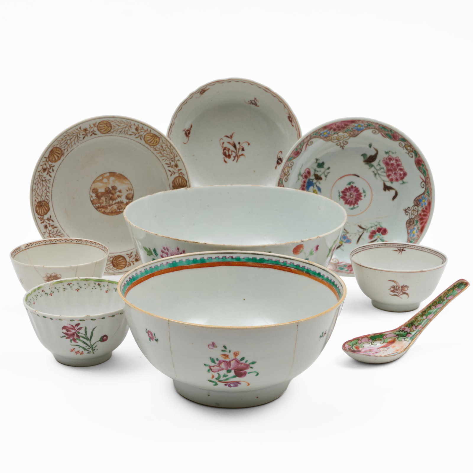 Group of Chinese Export Porcelain Wares: Group of Chinese Export Porcelain Wares Comprising:Three teabowls and three saucers in various sizes and styles, unmarkedTwo small famille rose serving bowls in two sizes, unmarkedA famille ros