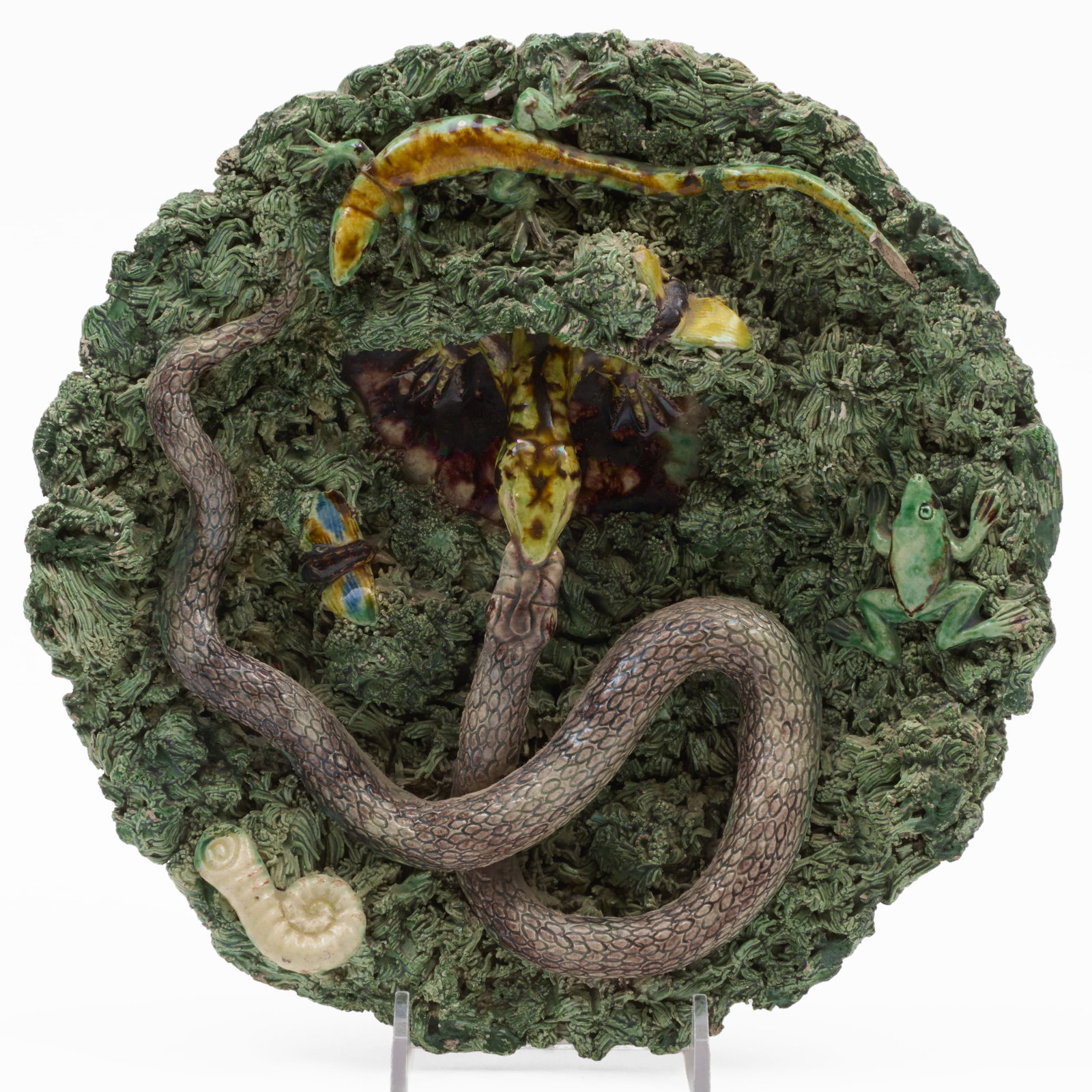 Small Jose E. Cunha Caldas Palissy Style Dish: Small Jose E. Cunha Caldas Palissy Style Dish Impressed mark.2 x 9 in. diam.