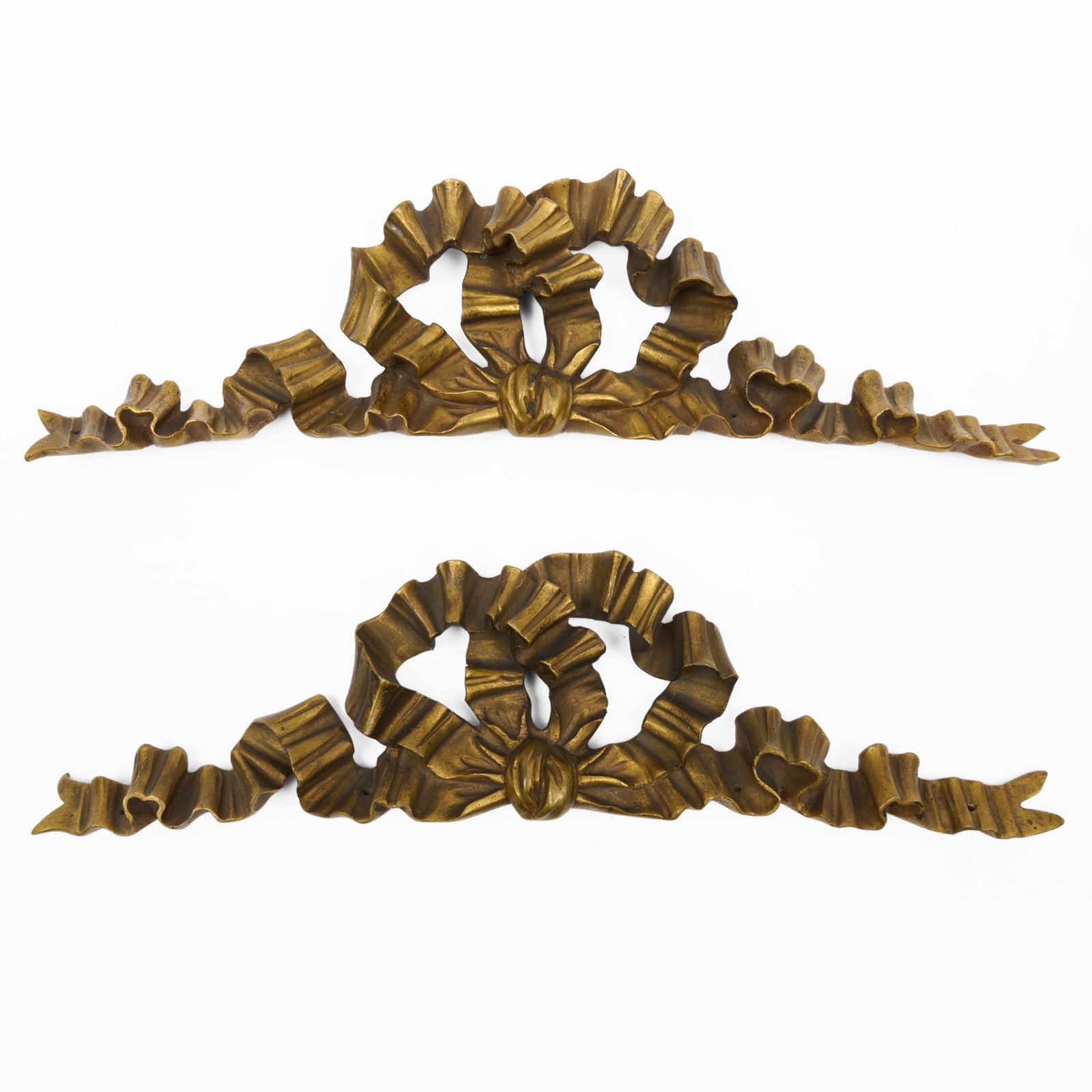 Pair of Brass Ribbon Form Mounts (1 of 8)
