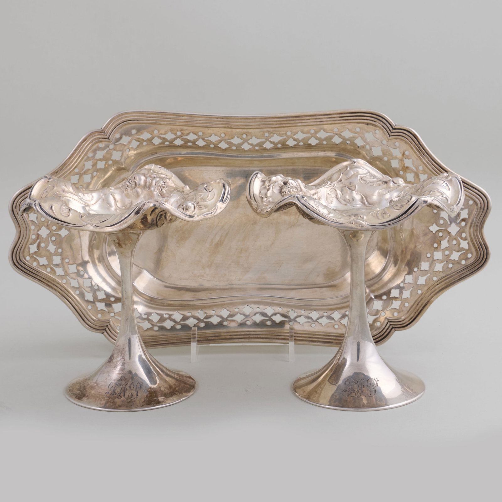 Pair of American Silver Tazze and a Dish (1 of 18)