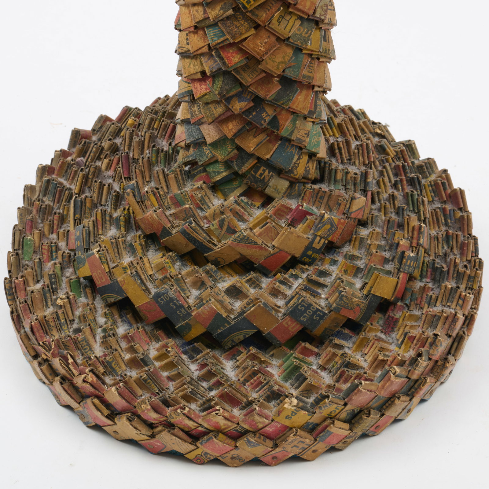 Folk 'Prison' Art Cigarette Wrapper Table Lamp - 5