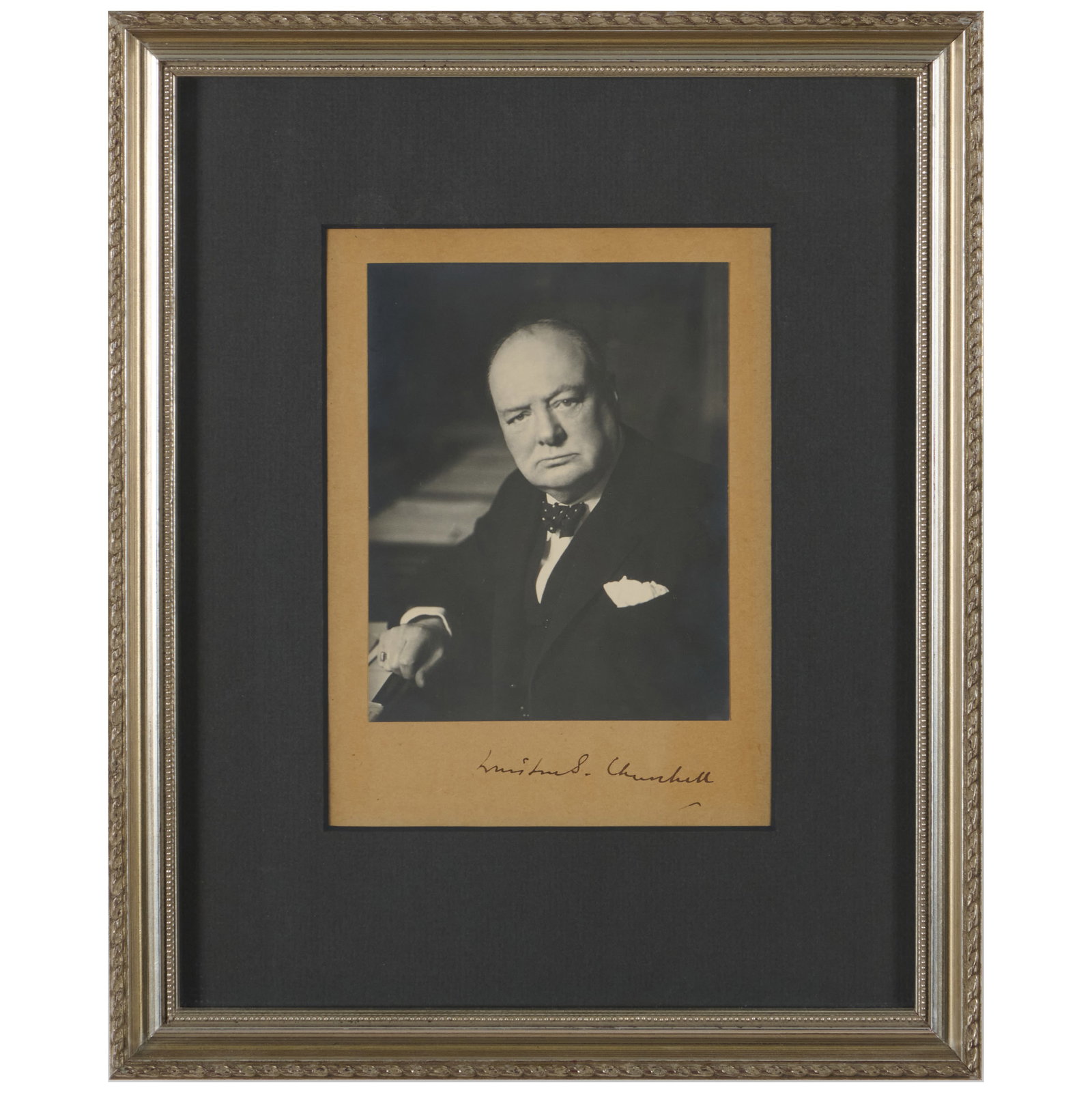 Winston Churchill Signature with a Photograph by Walter Stoneman: Winston Churchill Signature with a Photograph by Walter Stoneman The photograph signed on mat; the fountain pen signature 'Winston S. Churchill' on paper; mounted in frame.13 x 10 1/2 in. (frame). Ken