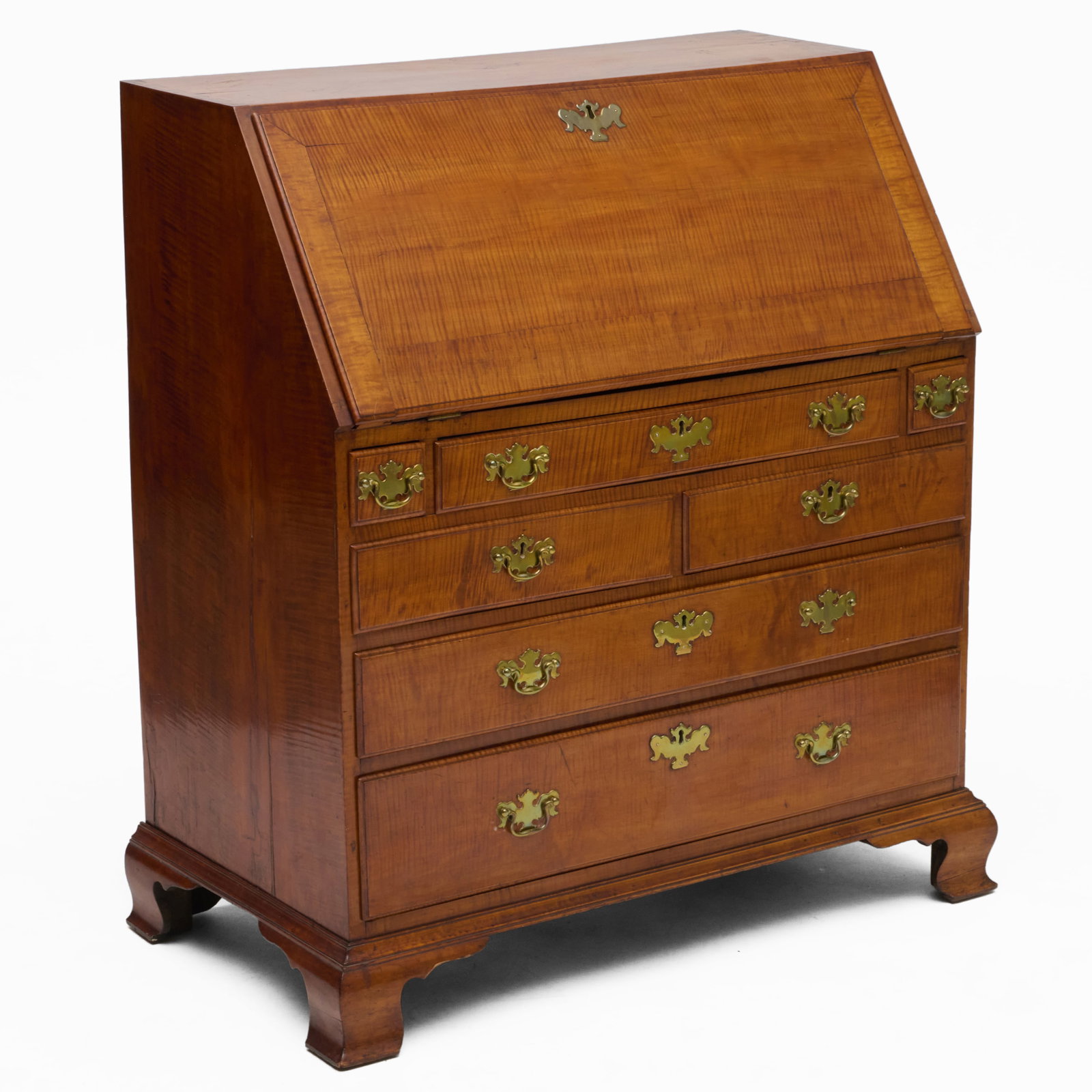 Chippendale Tiger Maple Slant-Front Desk, Connecticut: Chippendale Tiger Maple Slant-Front Desk, Connecticut 45 x 40 x 22 in. Property of a Lady, Upper East Side, NYC.