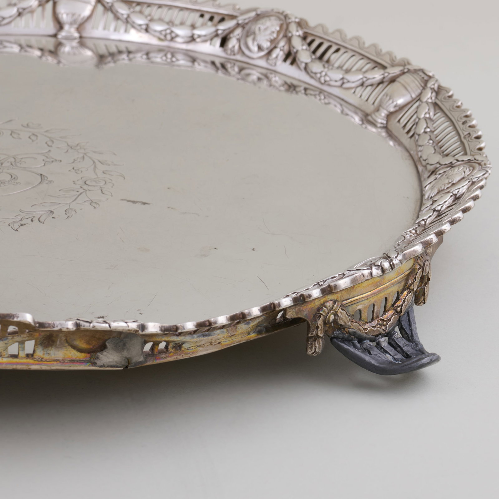 George III Silver Circular Tray - 4