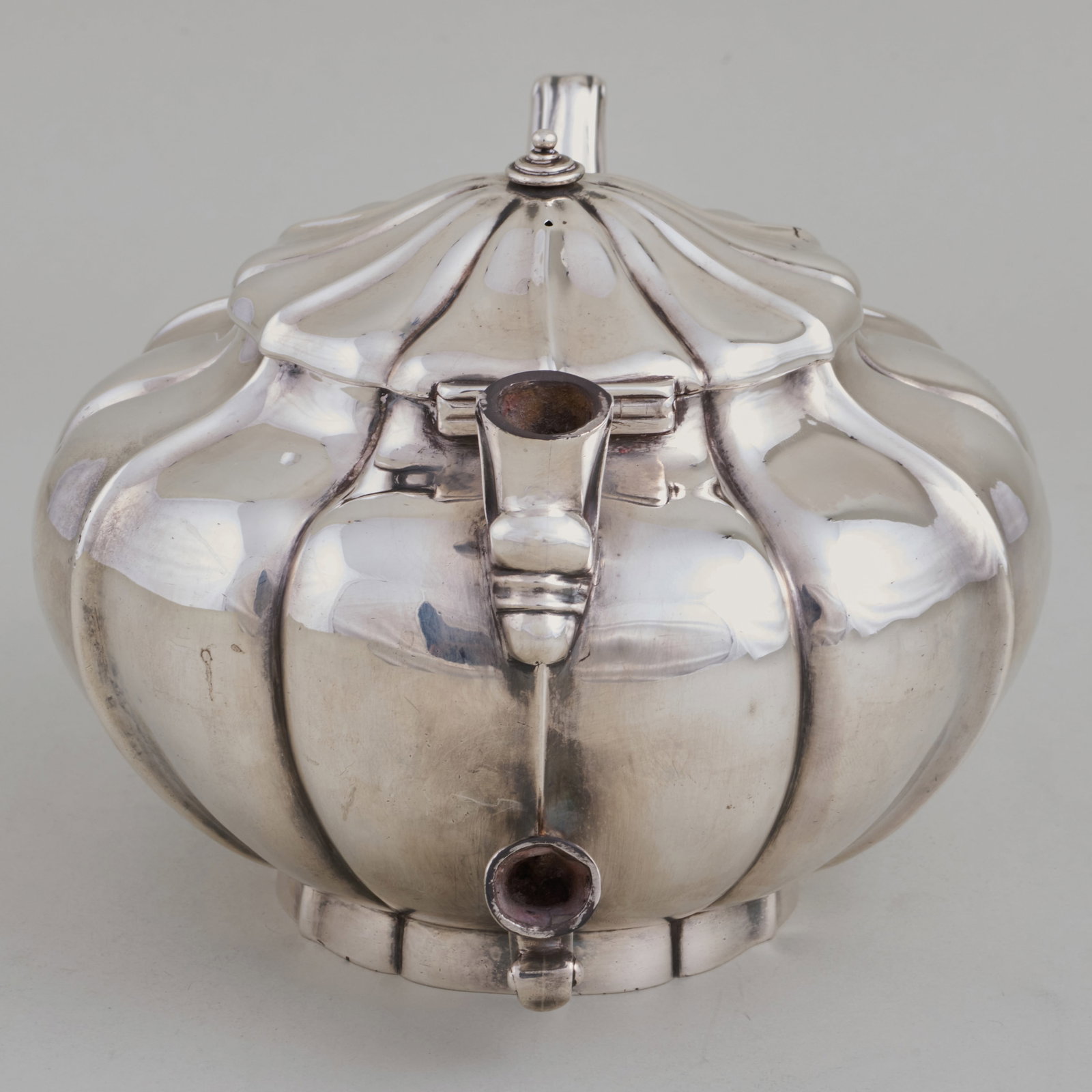 William Iv Silver Teapot - 4