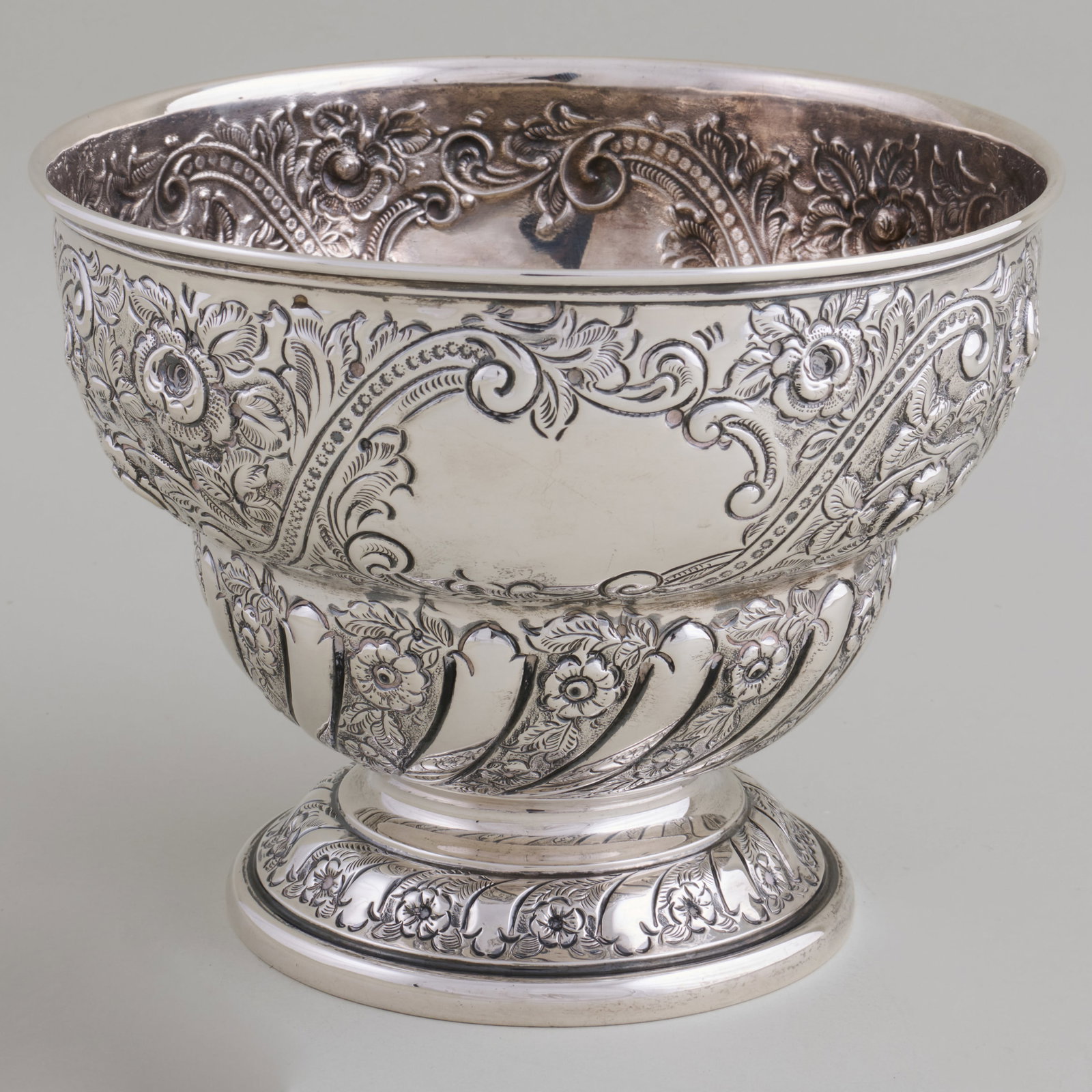George V Silver Repousse Bowl - 2