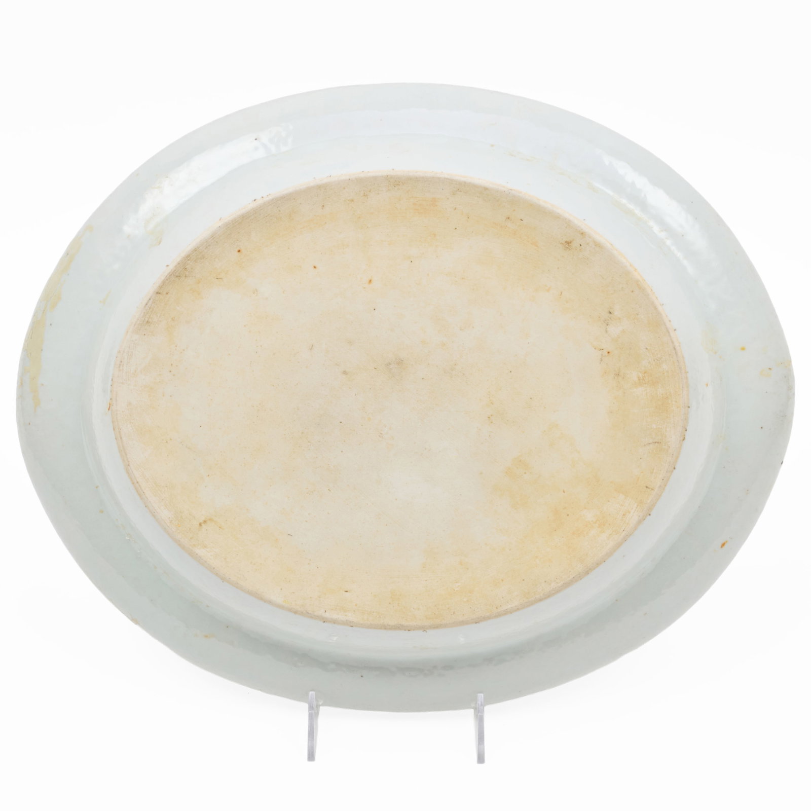 Chinese Export Porcelain Basin Decorated with Seashells - 4