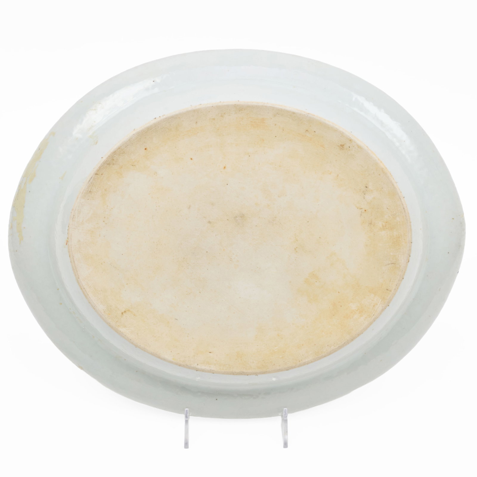 Chinese Export Porcelain Basin Decorated with Seashells - 5