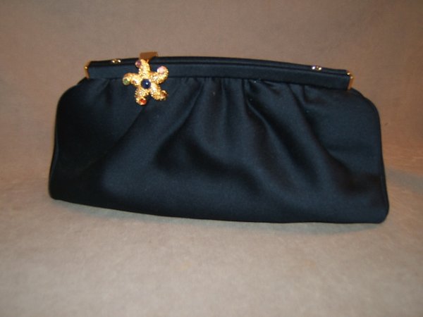 JUDITH LEIBER NAVY FABRIC CLUTCH-STARFISH CLASP