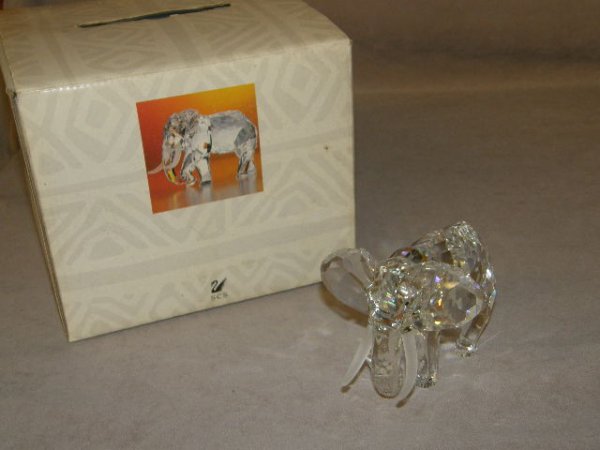 SWAROVSKI CRYSTAL ELEPHANT WITH BOX - 2