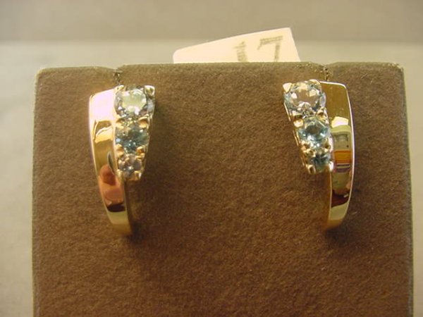 14K GOLD BLUE TOPAZ EARRINGS