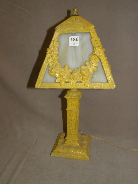 METAL LAMP -1 SHADE GLASS PANEL MISSING